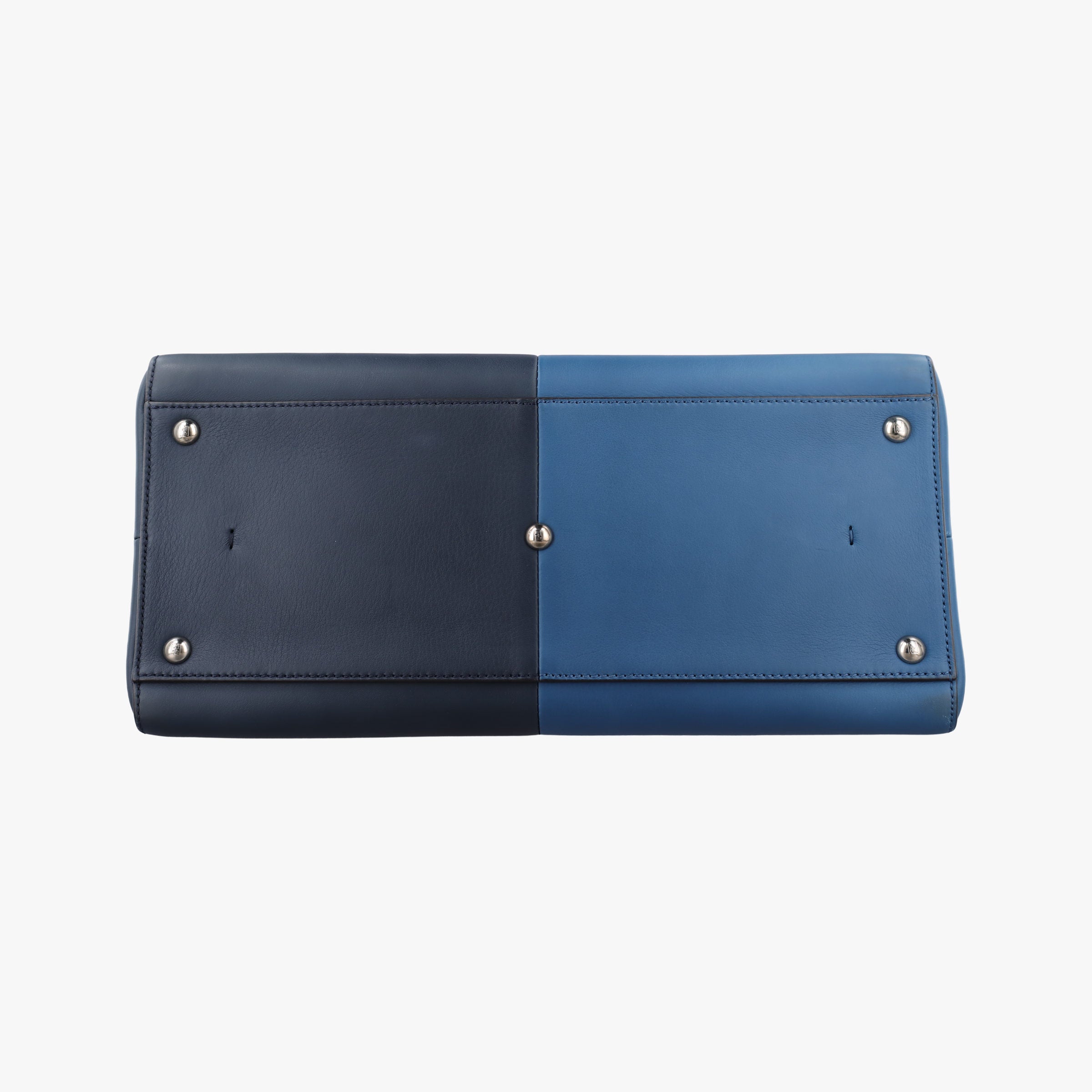 Pre-owned Fendi Troisjours Navy × Blue Leather 8BH272 shoulderbag | stylenewstar