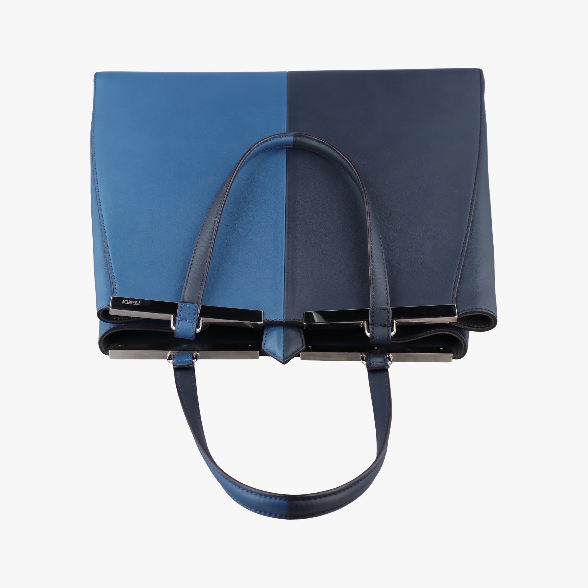 Pre-owned Fendi Troisjours Navy × Blue Leather 8BH272 shoulderbag | stylenewstar