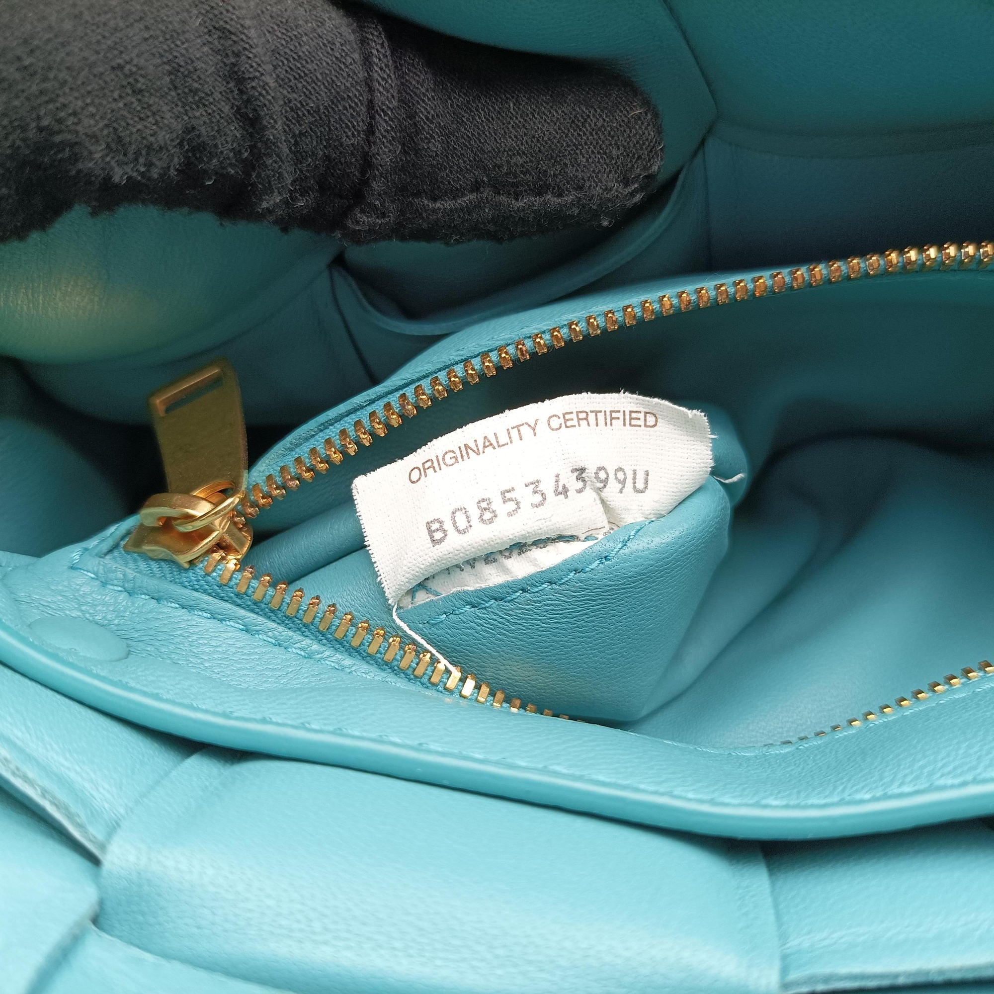 Pre-owned Bottega Veneta The Chain Cassette Blue lambskin  shoulderbag | stylenewstar