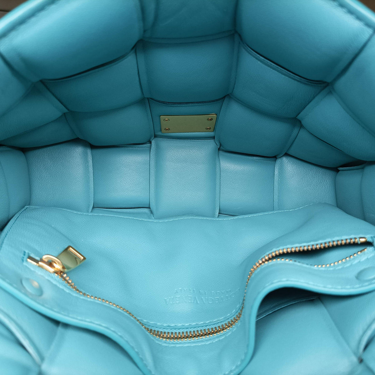 Pre-owned Bottega Veneta The Chain Cassette Blue lambskin  shoulderbag | stylenewstar