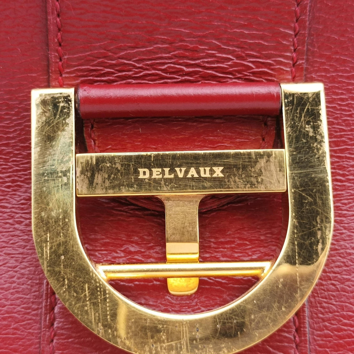Pre-owned Delvaux Brillon MM Red leather  shoulderbag | stylenewstar