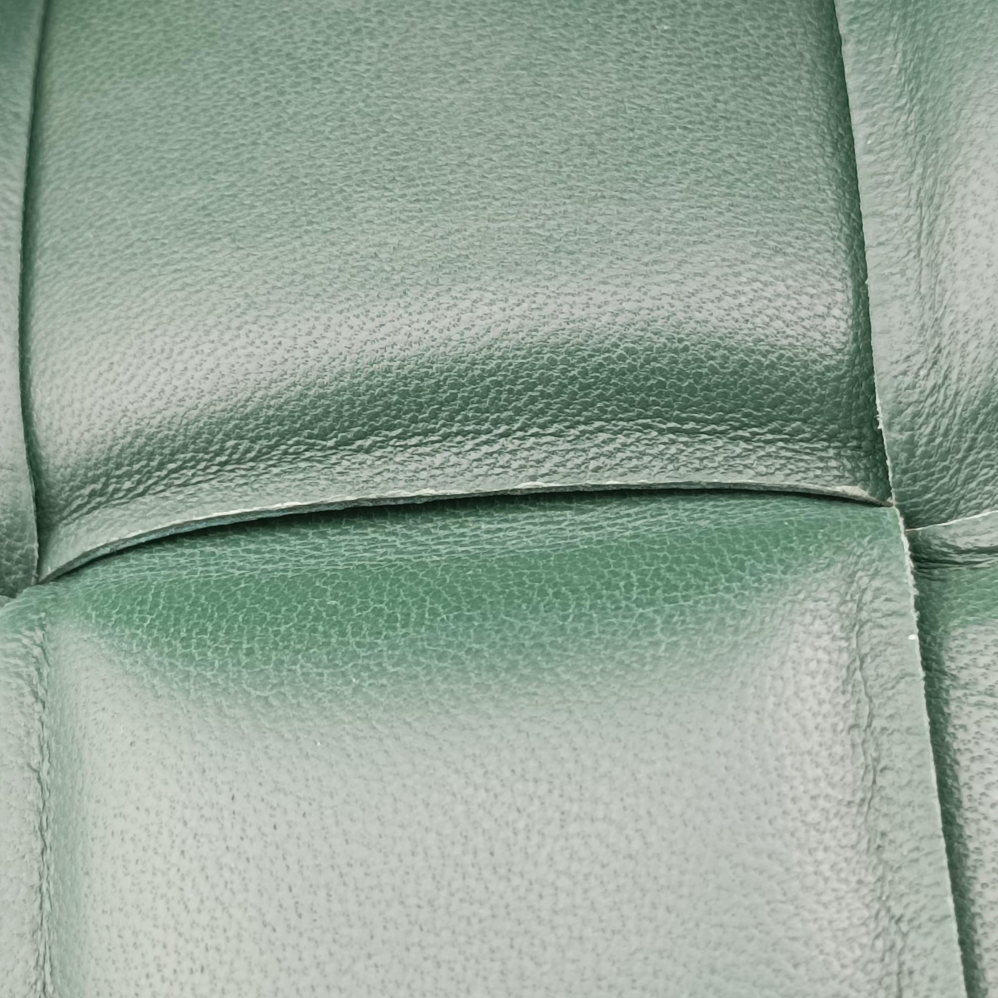Vintage Bottega Veneta Padded CASSETTE Green lambskin  shoulderbag | stylenewstar