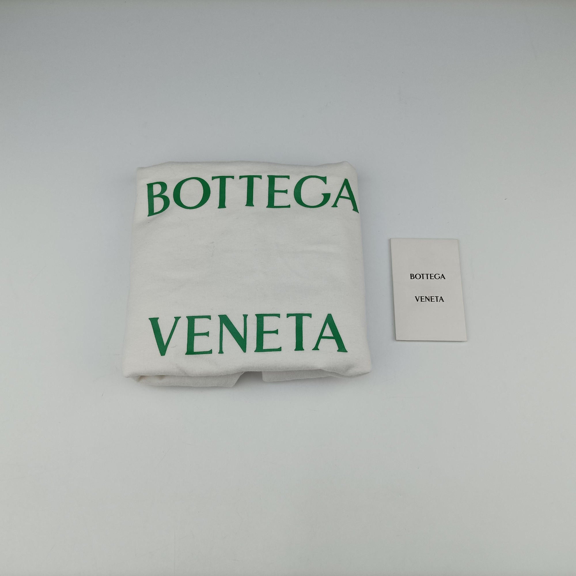 Vintage Bottega Veneta Padded CASSETTE Green lambskin  shoulderbag | stylenewstar
