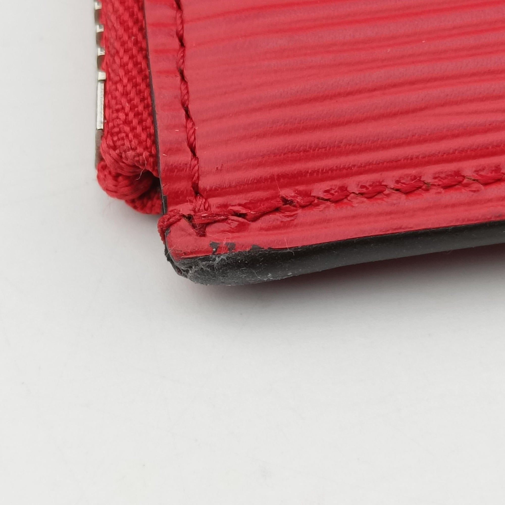 Pre-owned Louis Vuitton Pochette Jour GM Supreme Collaboration ROUGE×white epi M67722 clutchbag | stylenewstar