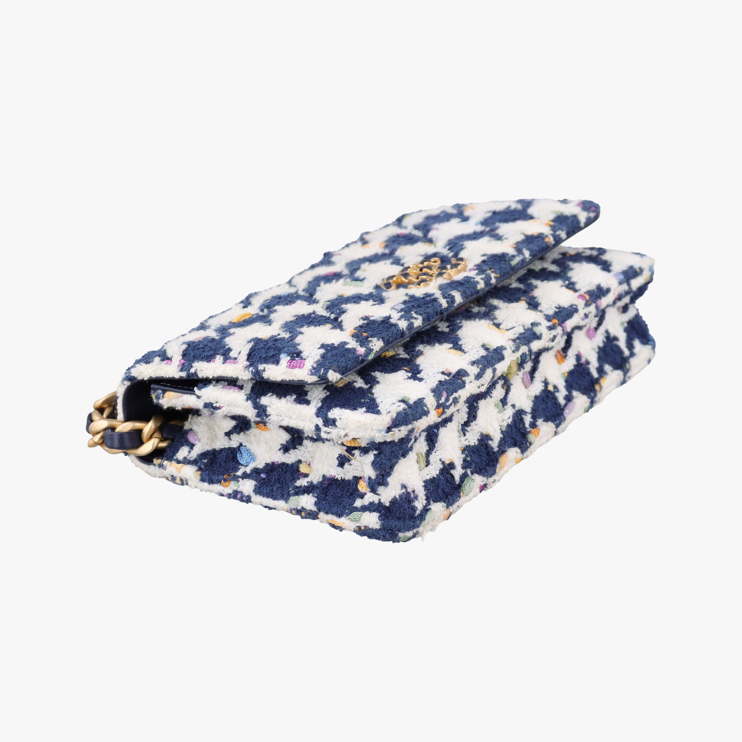 Secondhand Chanel Chanel 19 WOC Houndstooth White × Navy fabric AP0957 shoulderbag | stylenewstar