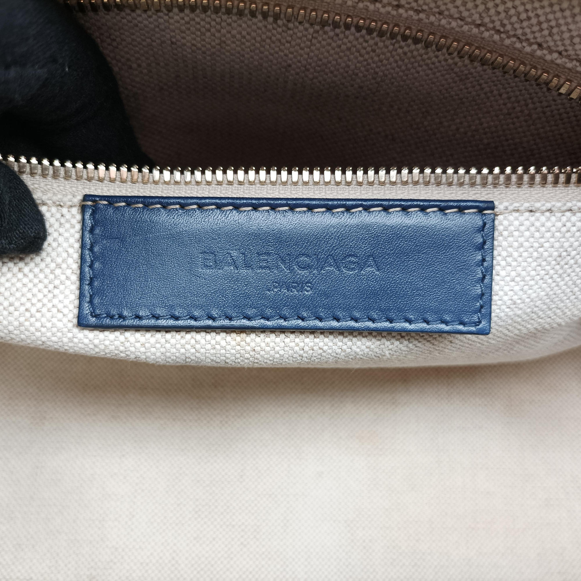 Pre-owned Balenciaga Padlock Navy × Pink × Beige Leather × Canvas  shoulderbag | stylenewstar