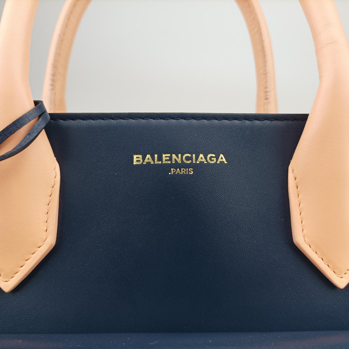 Pre-owned Balenciaga Padlock Navy × Pink × Beige Leather × Canvas  shoulderbag | stylenewstar