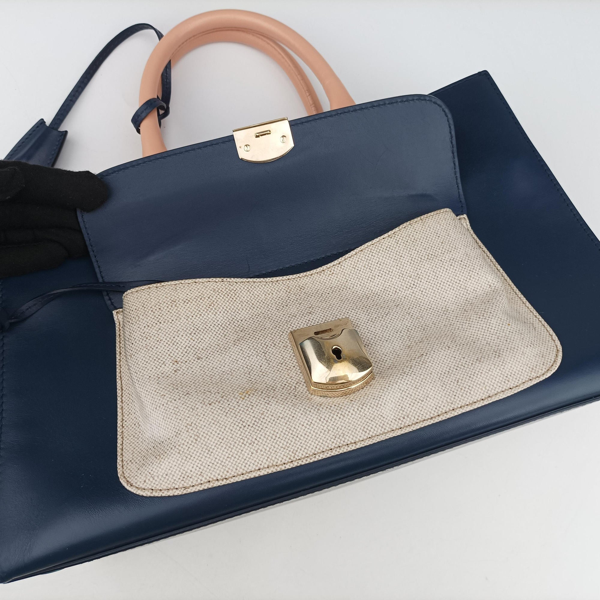 Pre-owned Balenciaga Padlock Navy × Pink × Beige Leather × Canvas  shoulderbag | stylenewstar