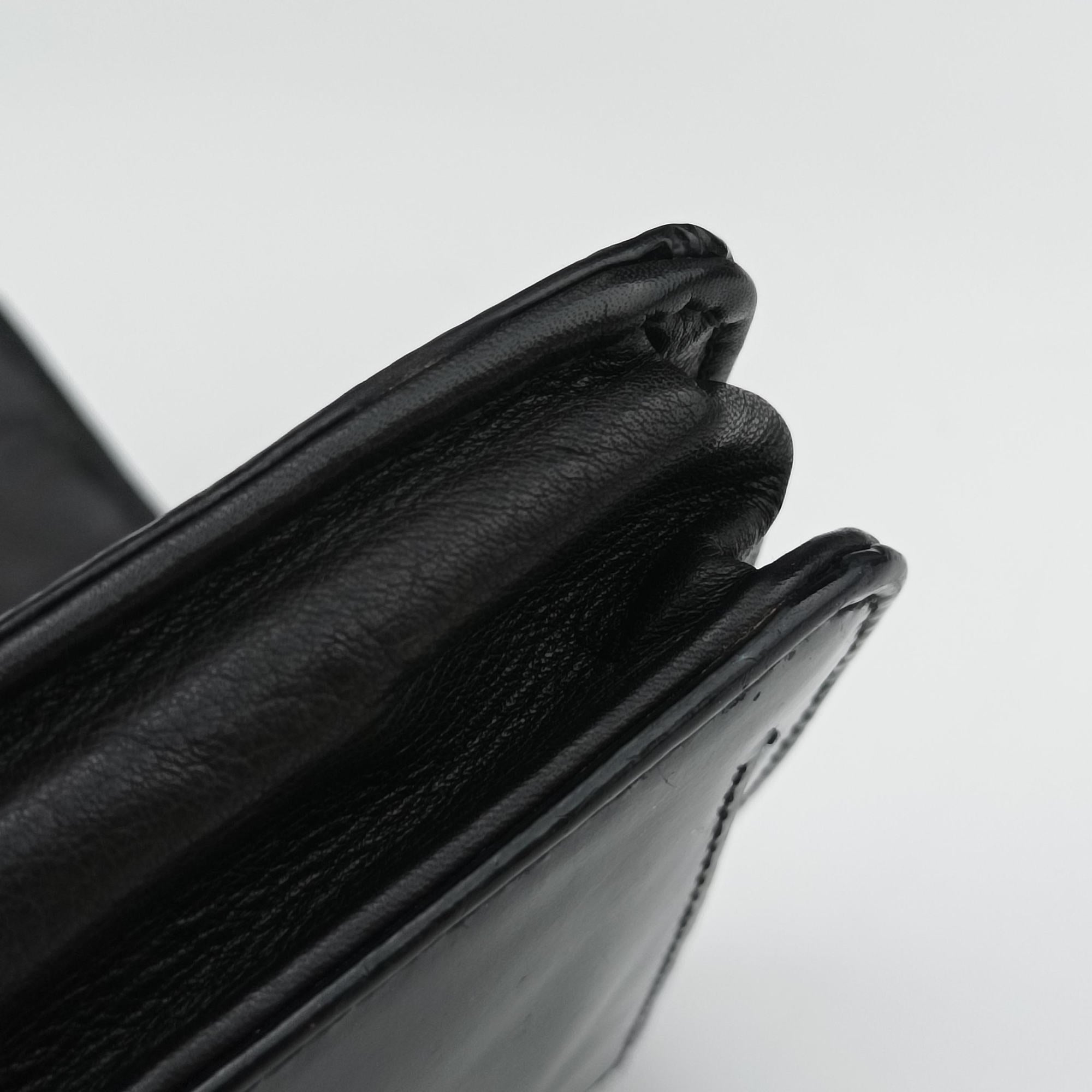 Pre-owned Chanel CocoMark Black Patent leather A05281 shoulderbag | stylenewstar