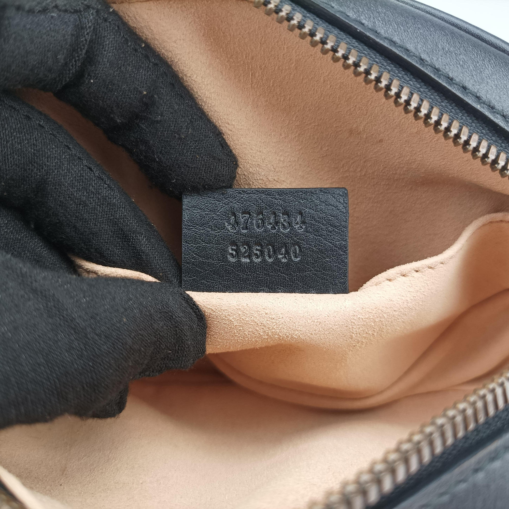 Secondhand Gucci GG Marmont Black Leather 476434 bum bag/waist bag | stylenewstar