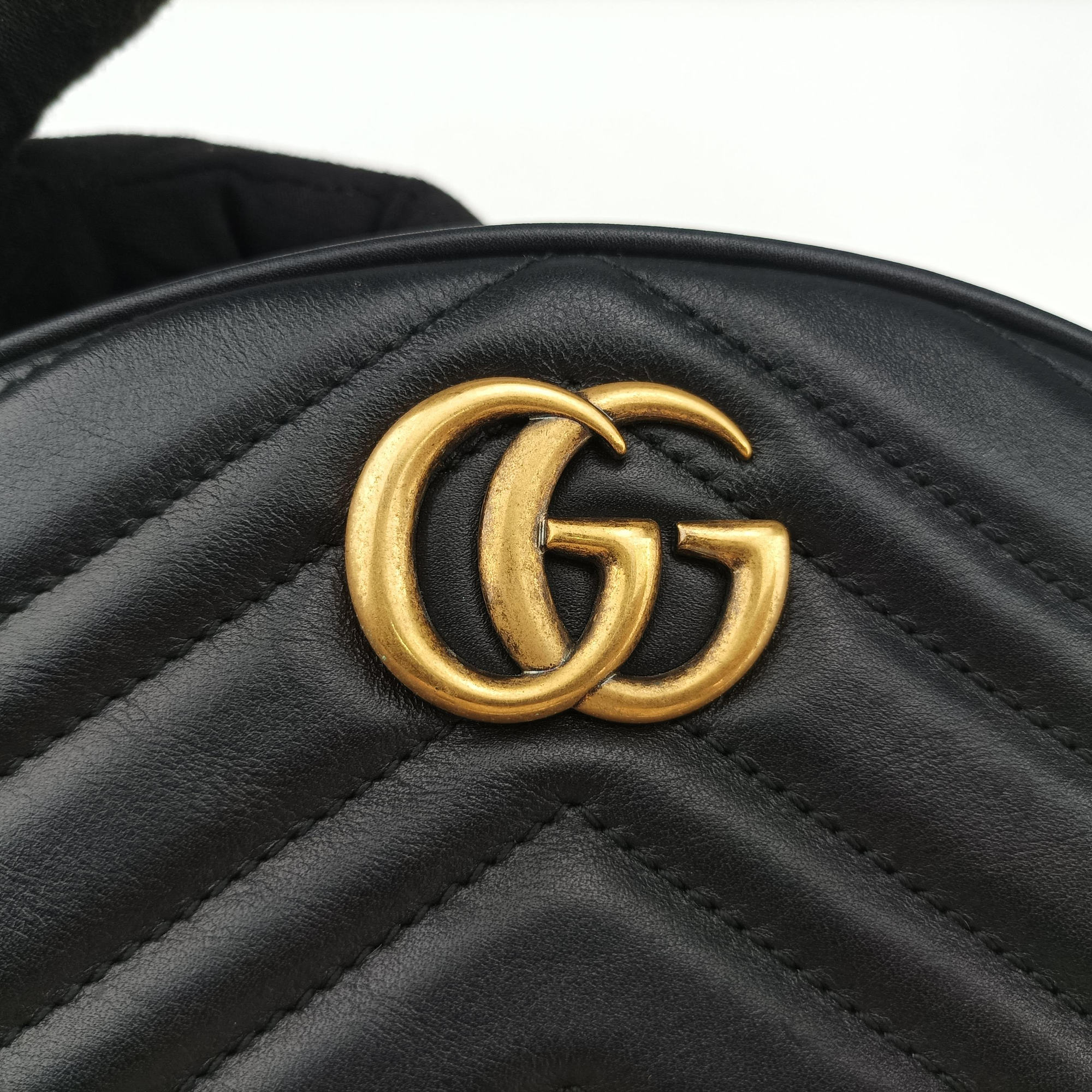 Secondhand Gucci GG Marmont Black Leather 476434 bum bag/waist bag | stylenewstar