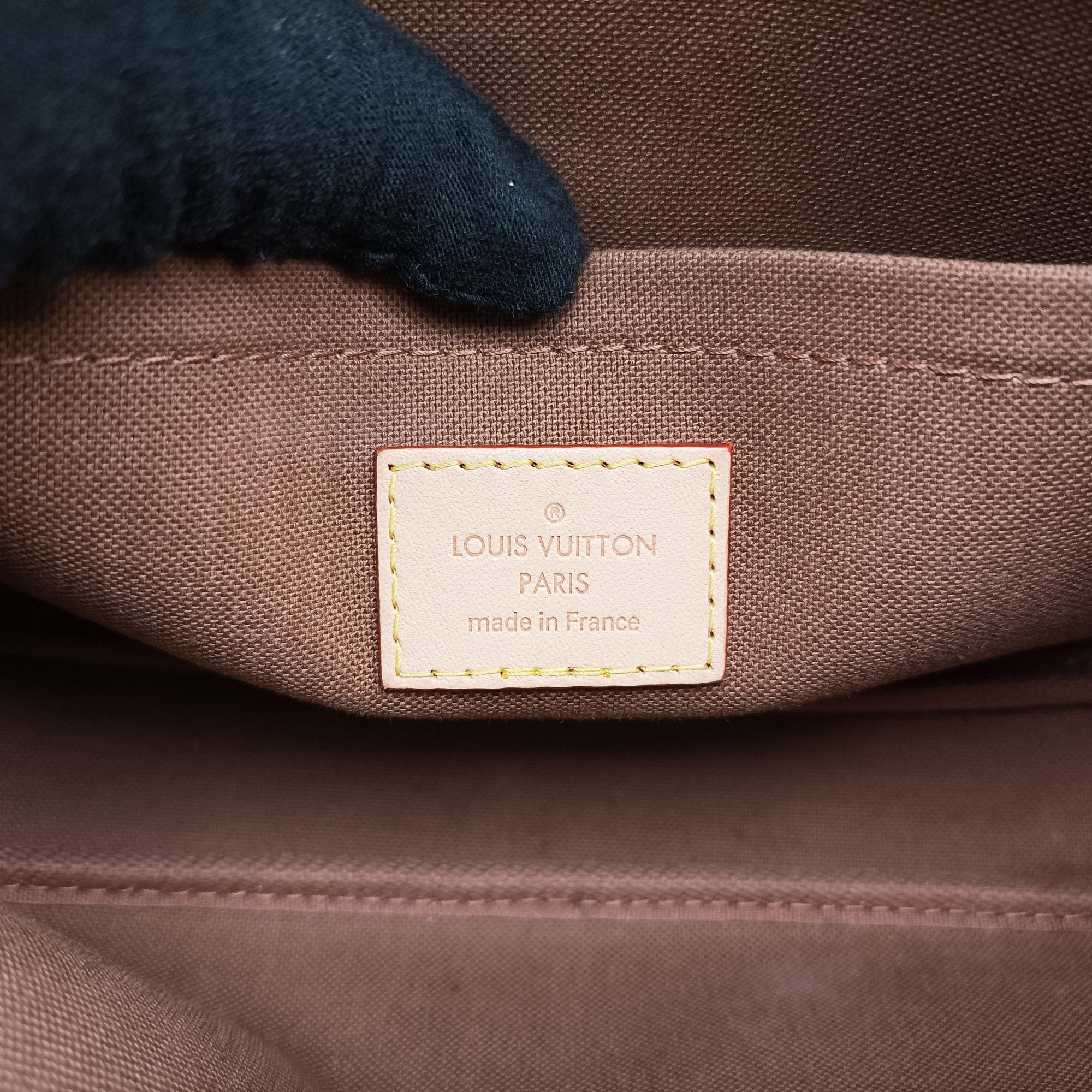 Vintage Louis Vuitton MULTI POCHETTE ACCESSOIRES MARRON×ROSE CLAIRE Monogram Canvas M44840 shoulderbag | stylenewstar