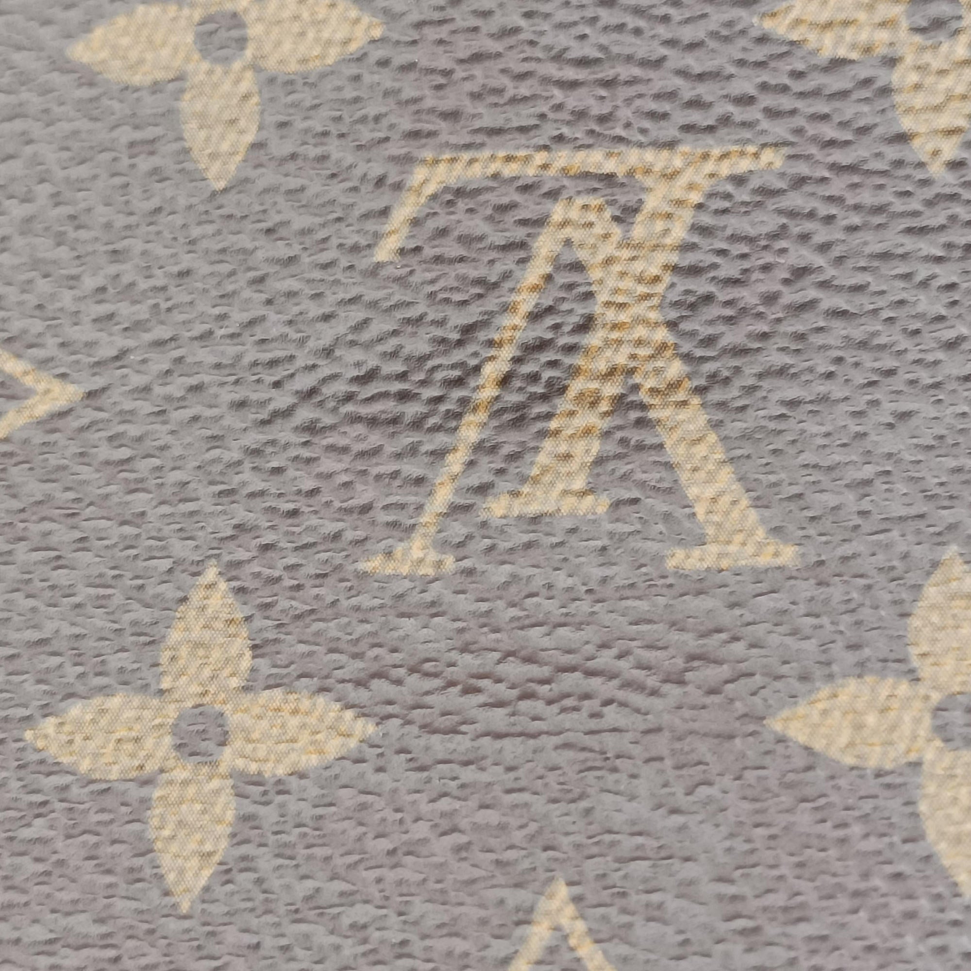 Vintage Louis Vuitton MULTI POCHETTE ACCESSOIRES MARRON×ROSE CLAIRE Monogram Canvas M44840 shoulderbag | stylenewstar