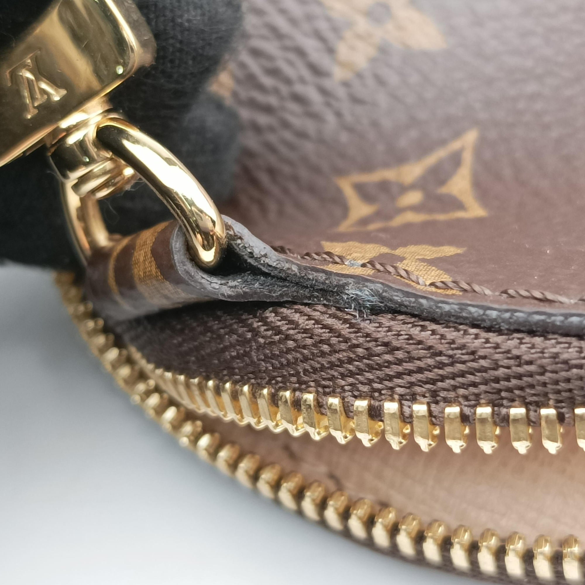 Vintage Louis Vuitton MULTI POCHETTE ACCESSOIRES MARRON×ROSE CLAIRE Monogram Canvas M44840 shoulderbag | stylenewstar