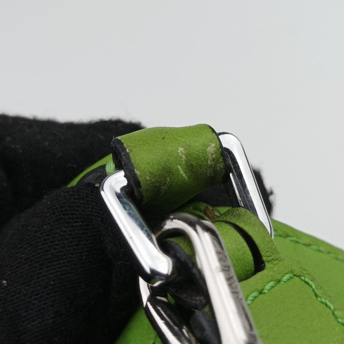 Pre-owned Loewe Puzzle Nano Green Leather  shoulderbag | stylenewstar