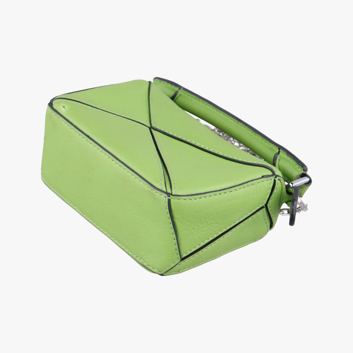 Pre-owned Loewe Puzzle Nano Green Leather  shoulderbag | stylenewstar
