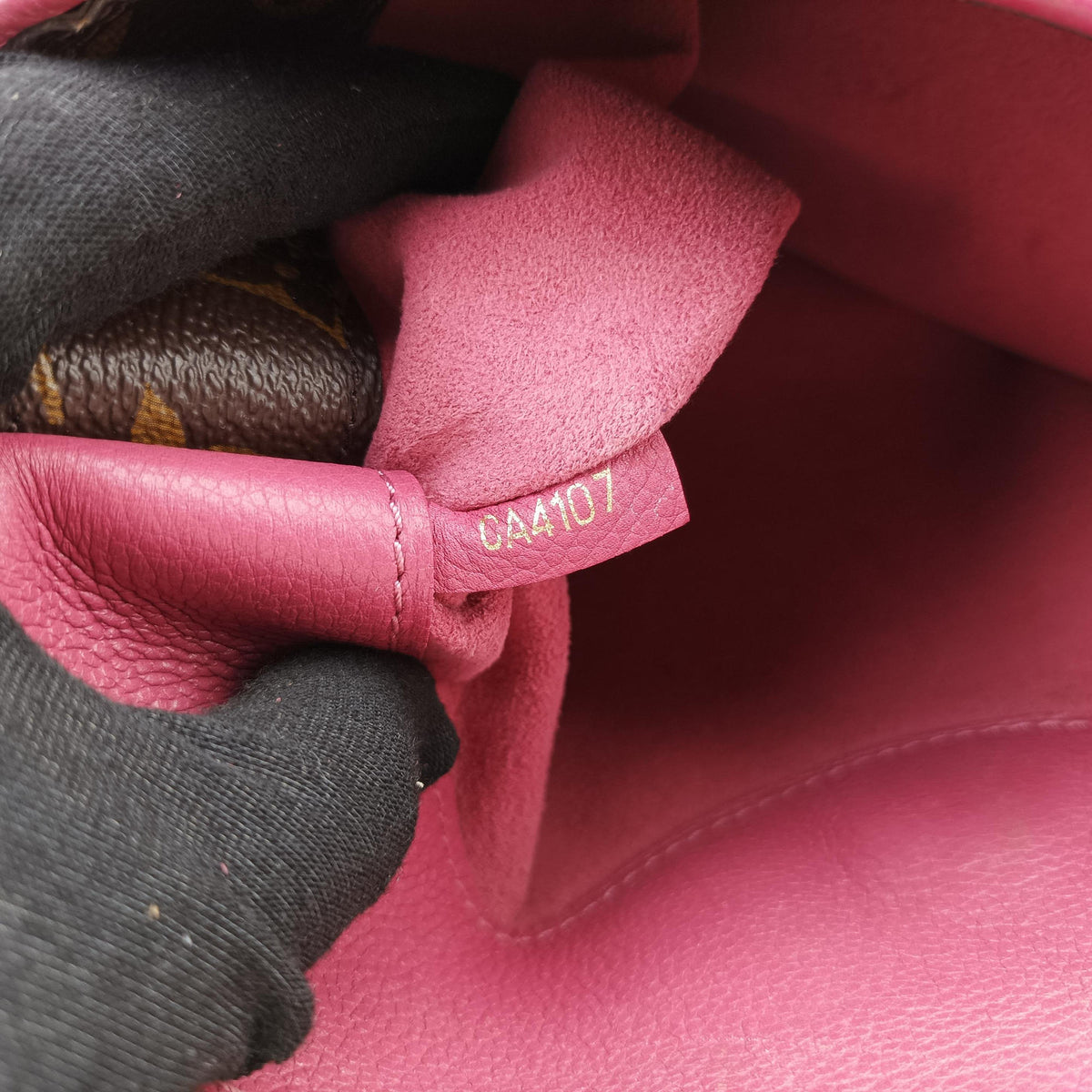 Secondhand Louis Vuitton PALLAS brown×Rose Bruyere Monogram Canvas×calf leather M43705 shoulderbag | stylenewstar