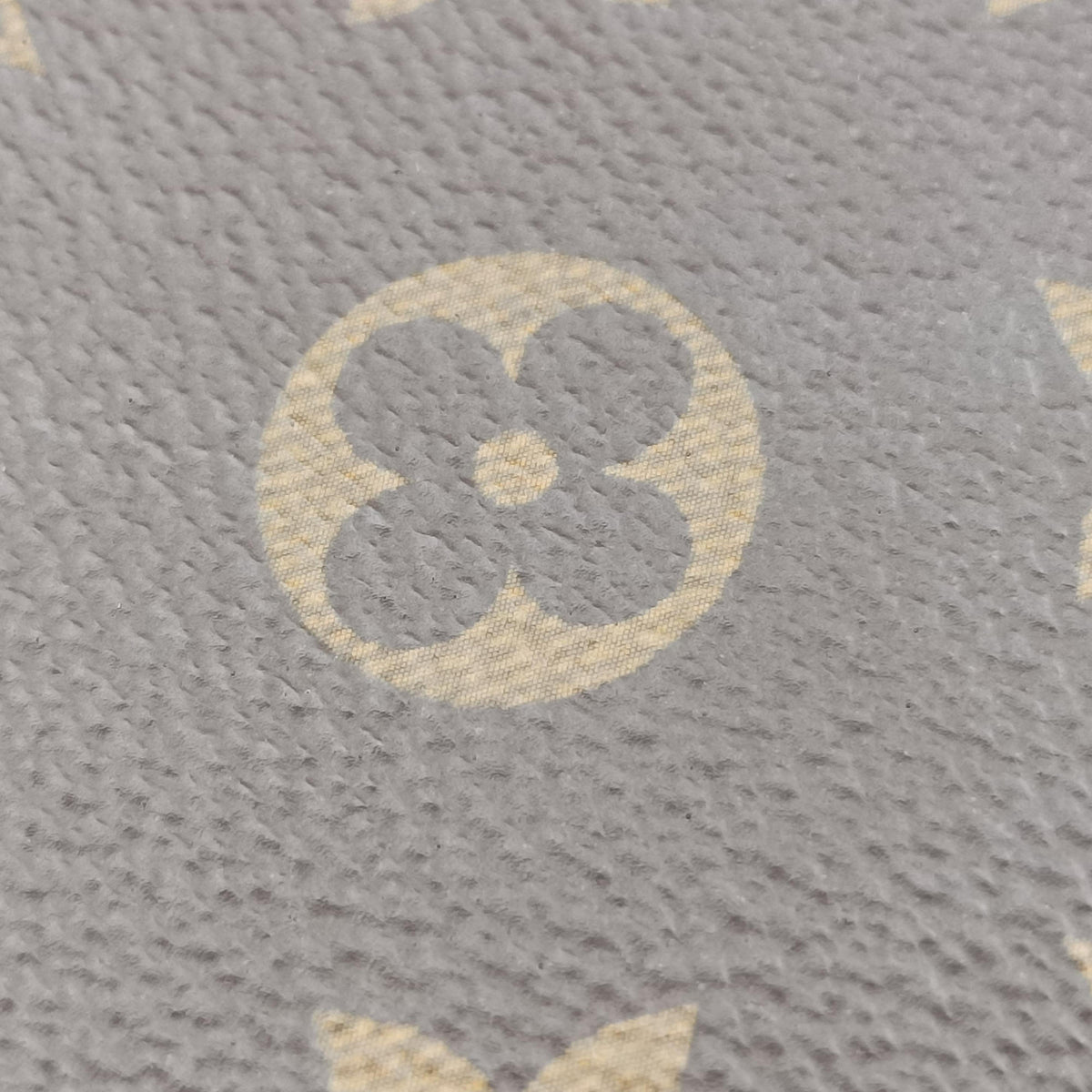 Pre-owned Louis Vuitton Petit Sac Plat Brown Monogram Canvas M69442 shoulderbag | stylenewstar