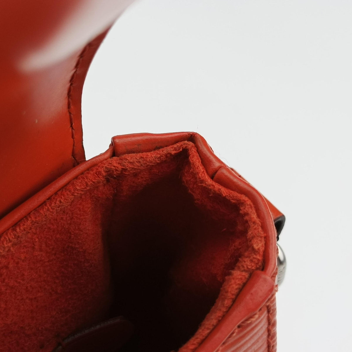 Secondhand Louis Vuitton EDEN PM Orange Epi M40653 shoulderbag | stylenewstar