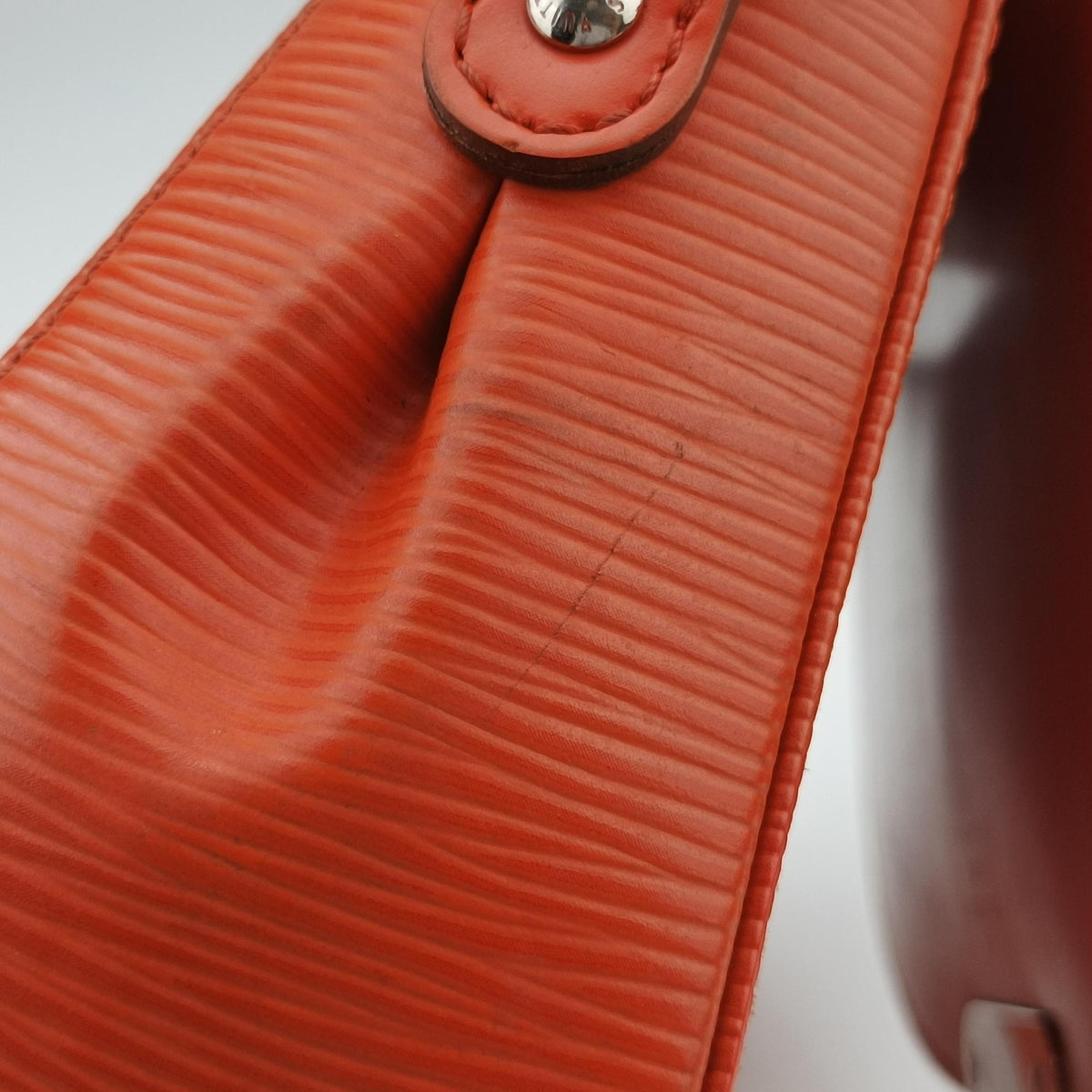 Secondhand Louis Vuitton EDEN PM Orange Epi M40653 shoulderbag | stylenewstar