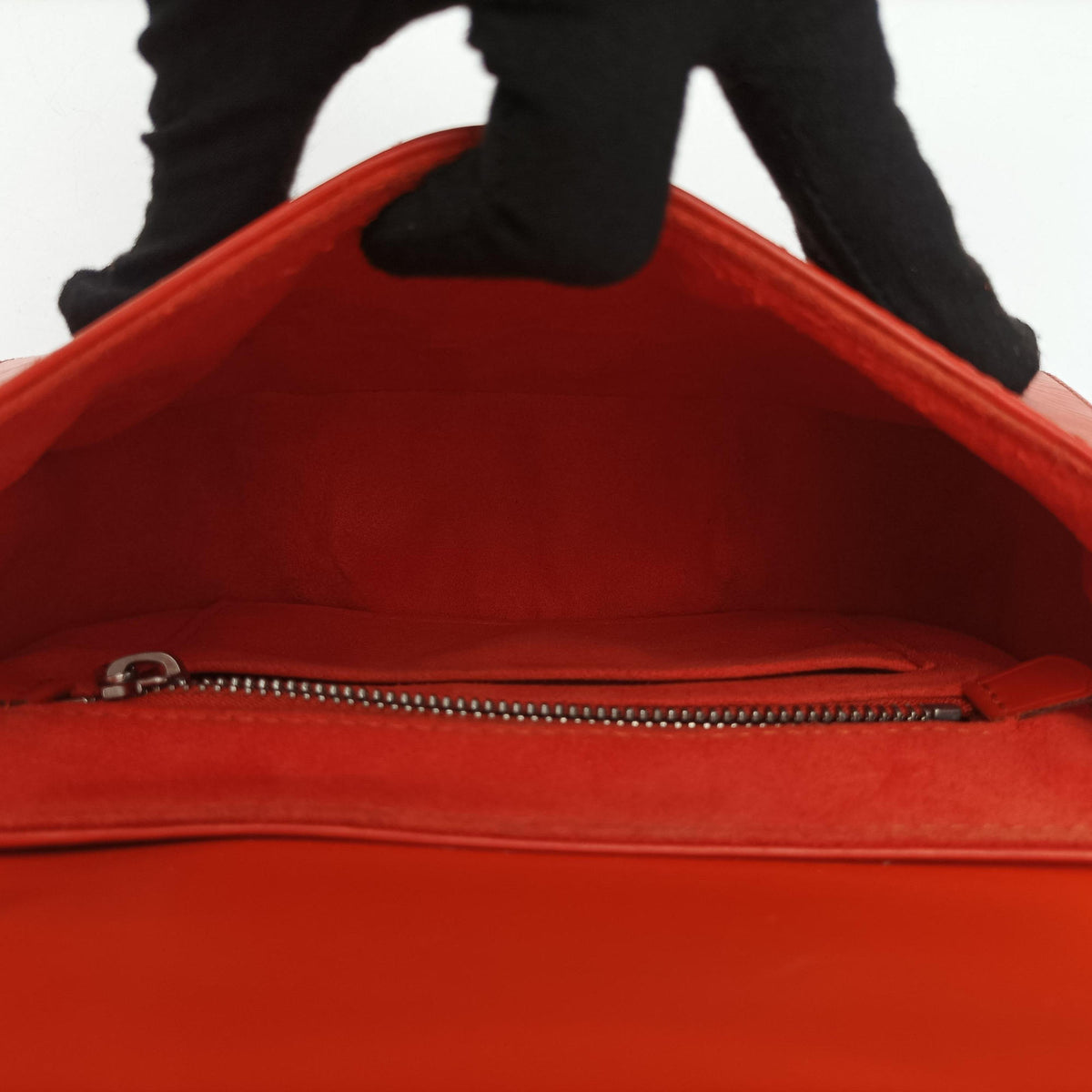 Secondhand Louis Vuitton EDEN PM Orange Epi M40653 shoulderbag | stylenewstar