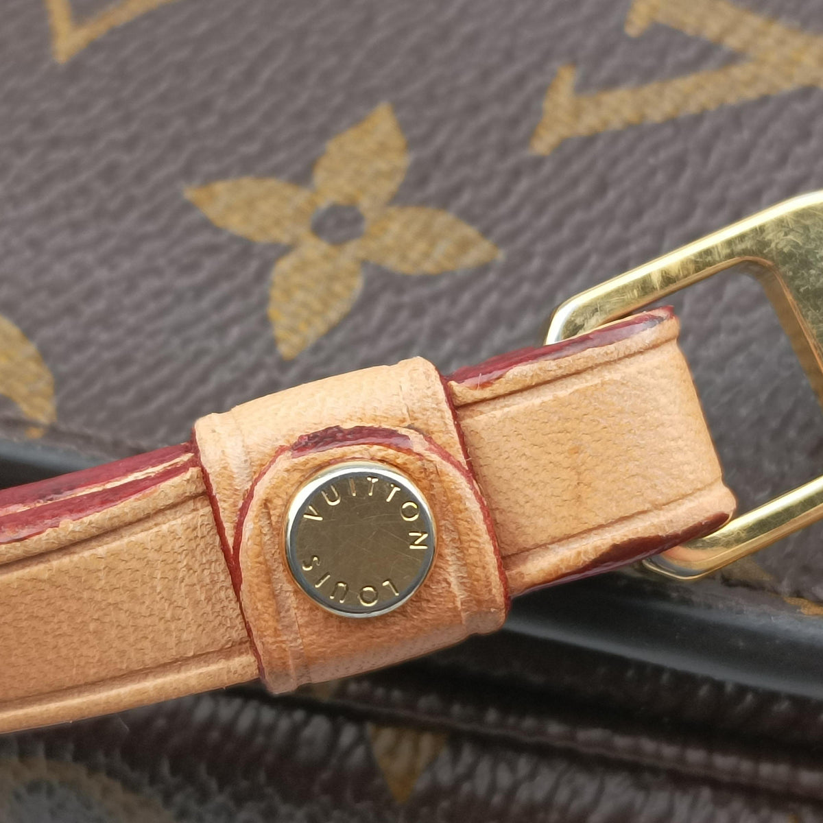 Pre-owned Louis Vuitton Pochette Metis MM Brown Monogram Canvas M44875 shoulderbag | stylenewstar