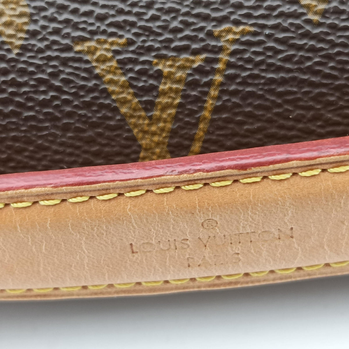 Vintage Louis Vuitton Pochette Metis MM Brown Monogram Canvas M44875 shoulderbag | stylenewstar