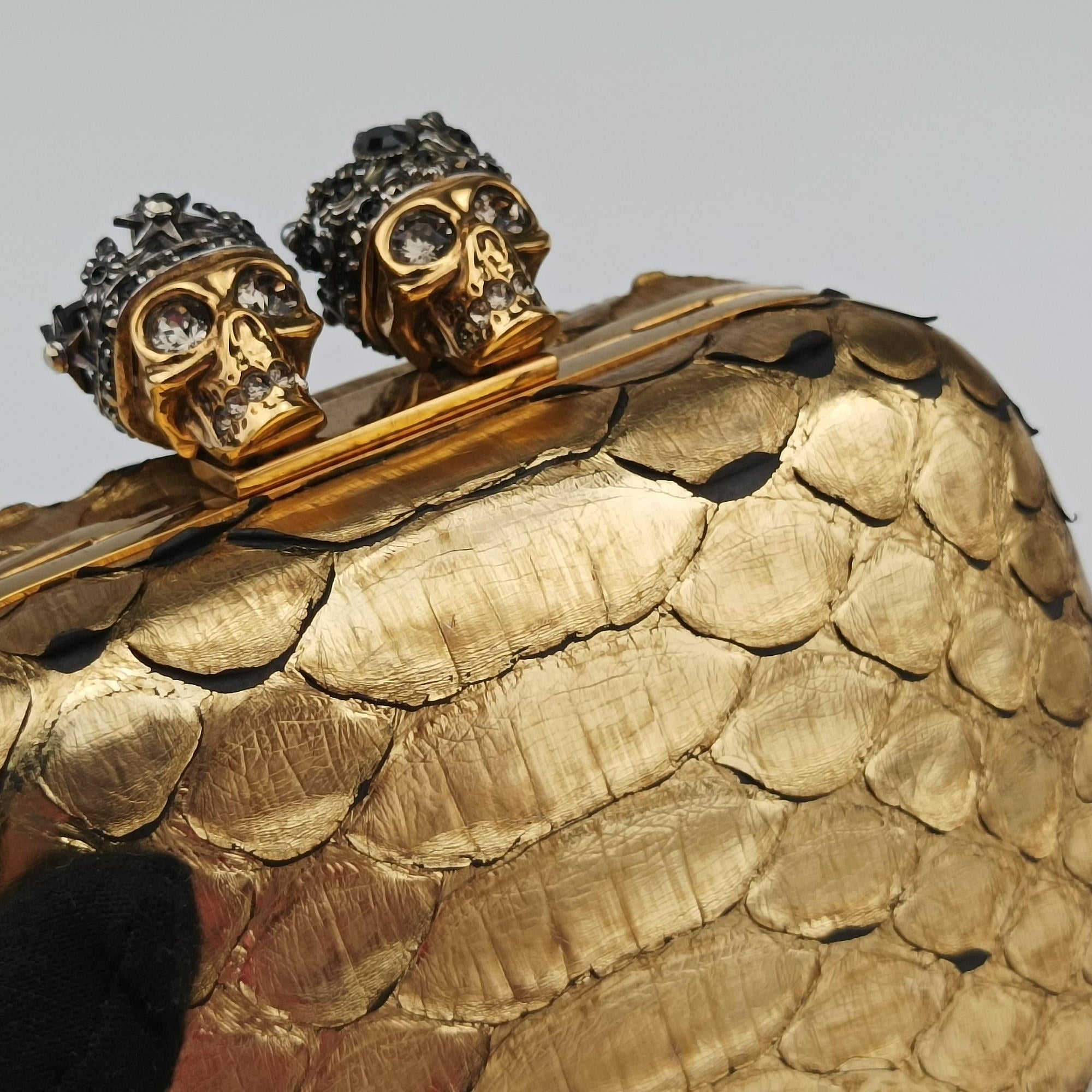 Pre-owned Alexander McQueen Skull box Golden Python  clutchbag | stylenewstar