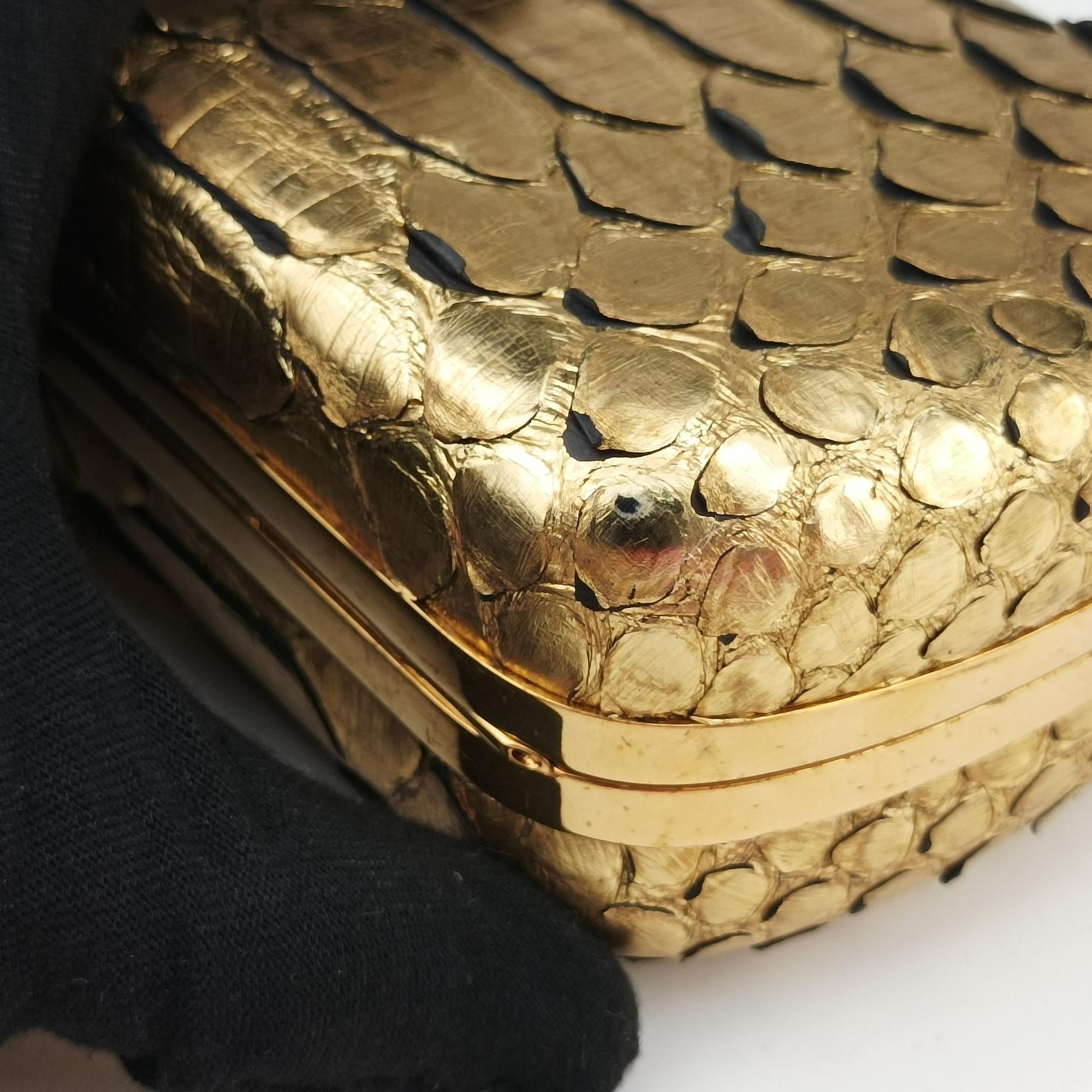 Pre-owned Alexander McQueen Skull box Golden Python  clutchbag | stylenewstar
