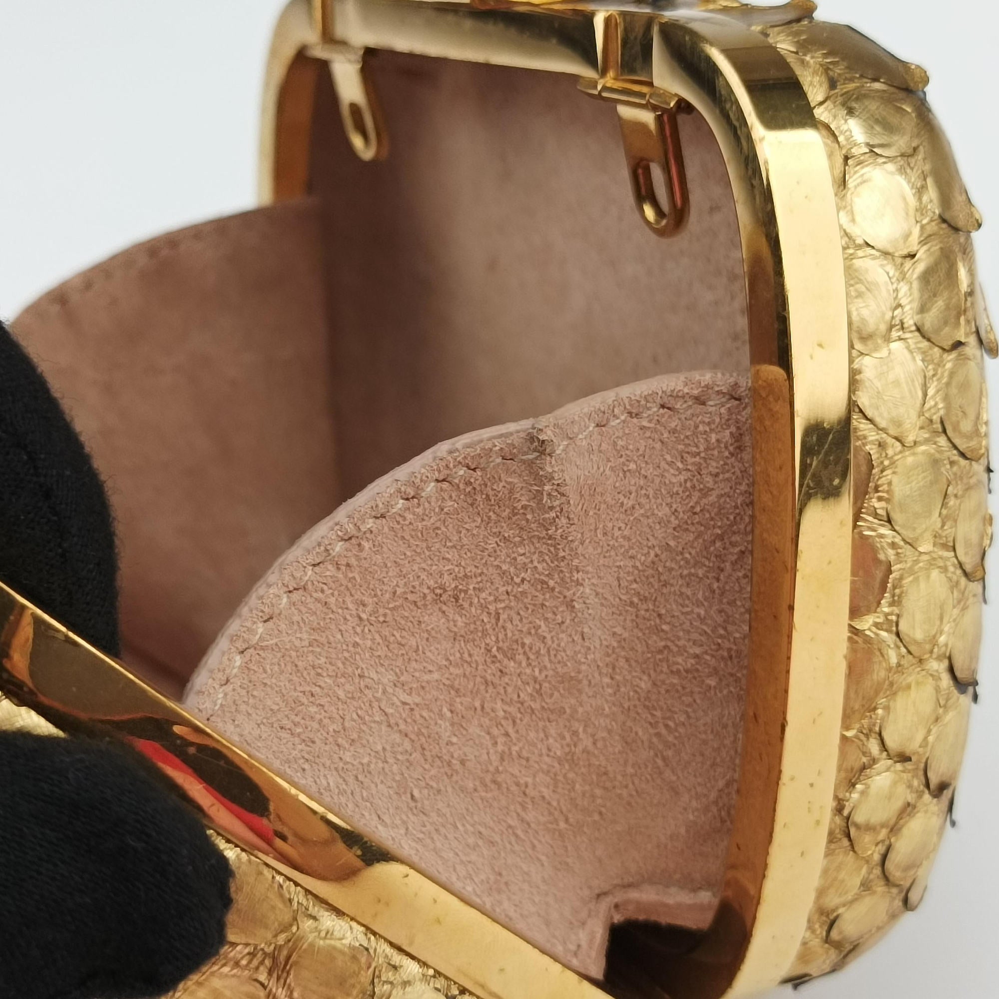 Pre-owned Alexander McQueen Skull box Golden Python  clutchbag | stylenewstar