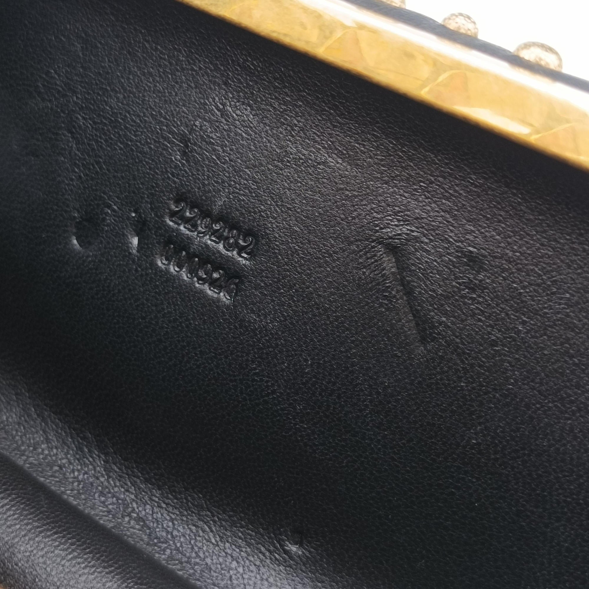 Secondhand Alexander McQueen Four Ring Black Leather  shoulderbag | stylenewstar