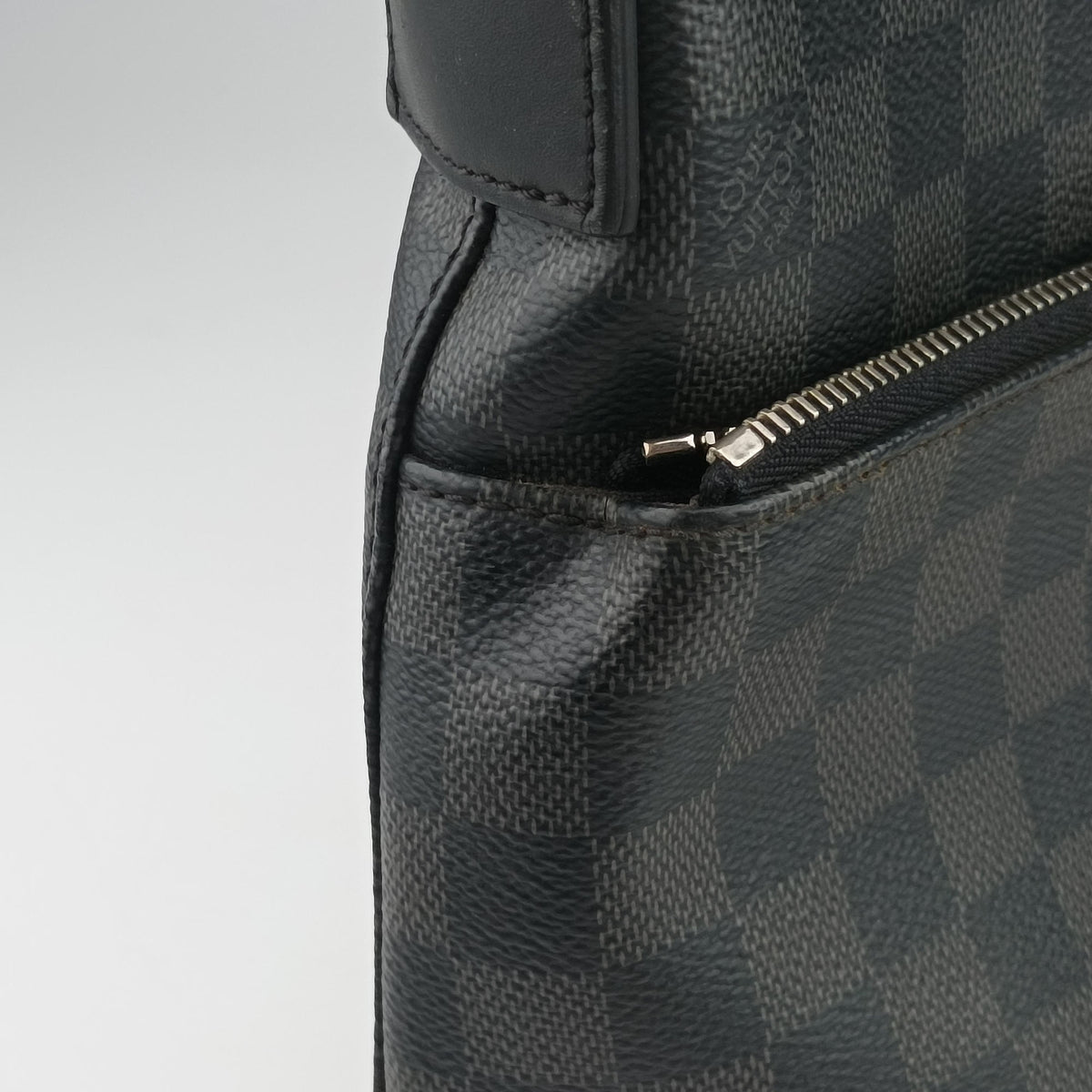 Pre-owned Louis Vuitton 7DW Business Black Damier Graphite N41564 shoulderbag | stylenewstar