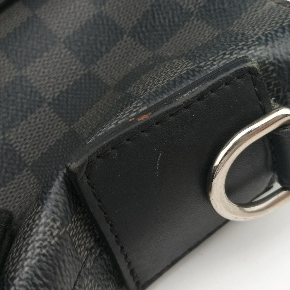 Pre-owned Louis Vuitton 7DW Business Black Damier Graphite N41564 shoulderbag | stylenewstar