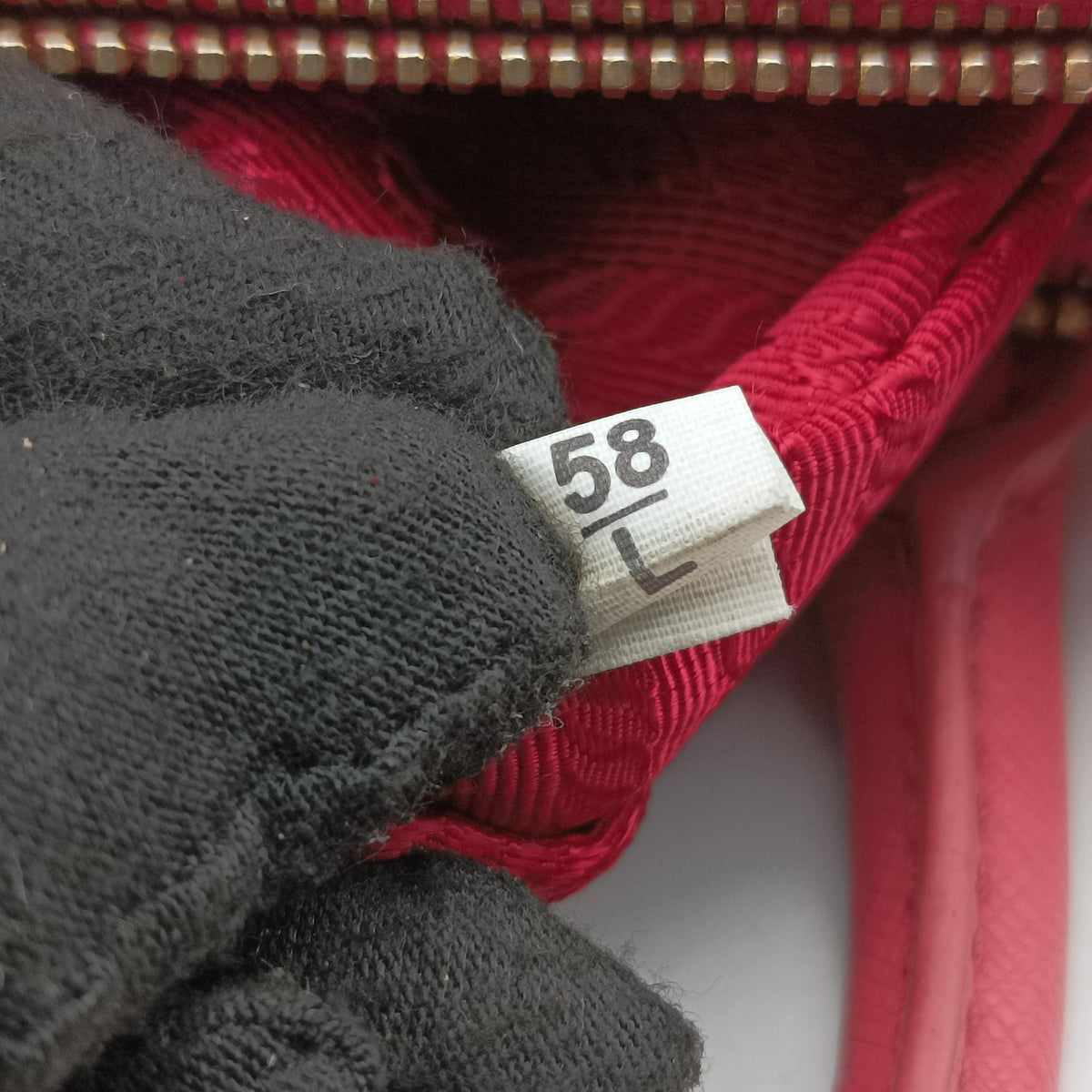 Secondhand Prada Galleria Pink SAFFIANO Leather BN1801 handbag | stylenewstar