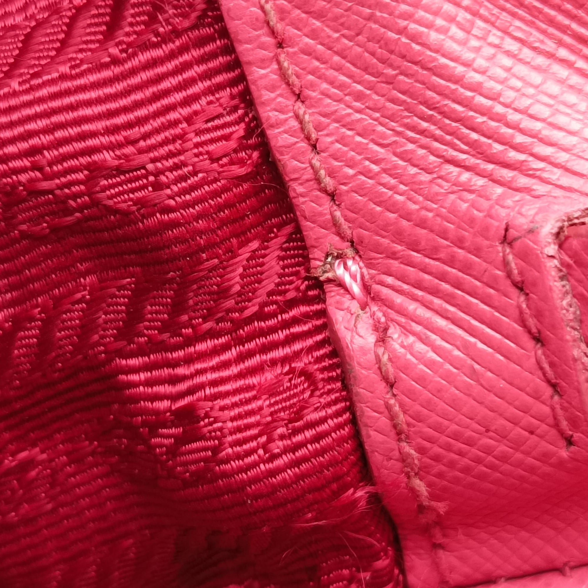 Secondhand Prada Galleria Pink SAFFIANO Leather BN1801 handbag | stylenewstar