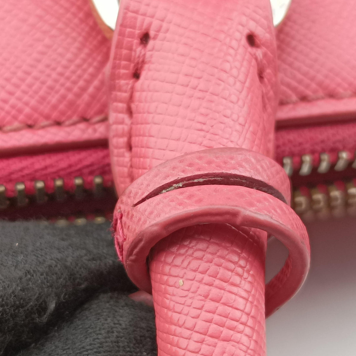 Secondhand Prada Galleria Pink SAFFIANO Leather BN1801 handbag | stylenewstar