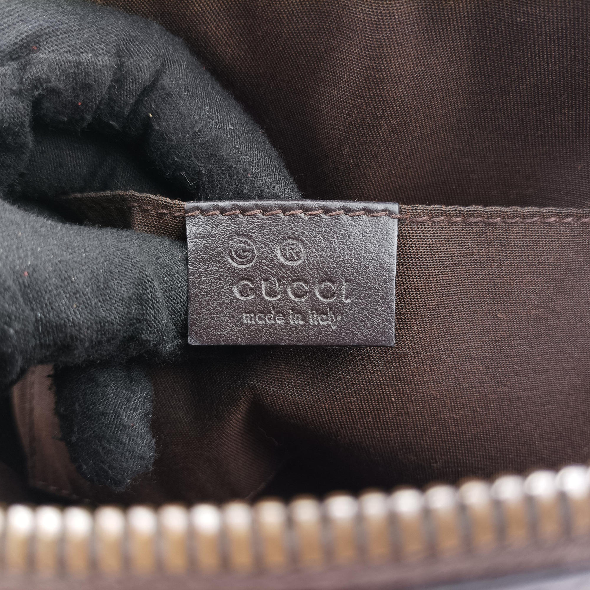 Secondhand Gucci Microguccissima dome Black Leather 341504 shoulderbag | stylenewstar