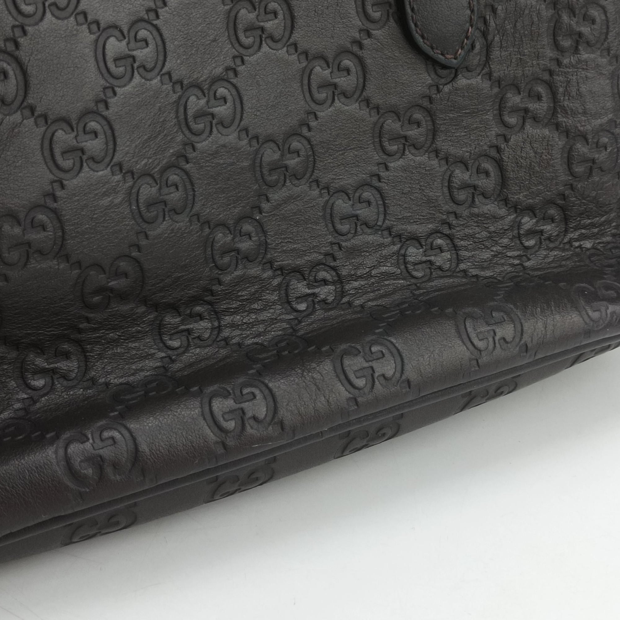 Secondhand Gucci Microguccissima dome Black Leather 341504 shoulderbag | stylenewstar