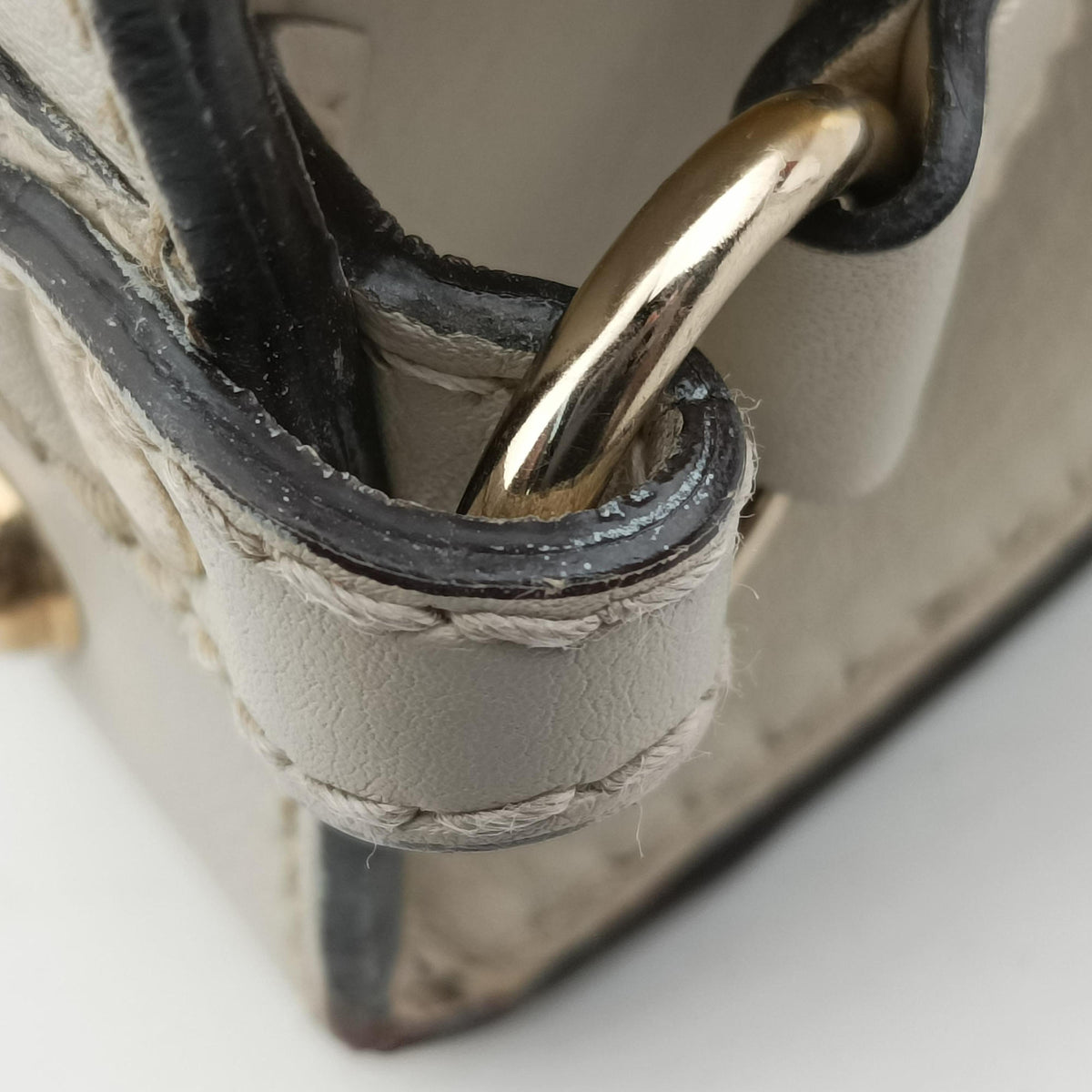 Secondhand Gucci Stirrup White Leather 277515 handbag | stylenewstar