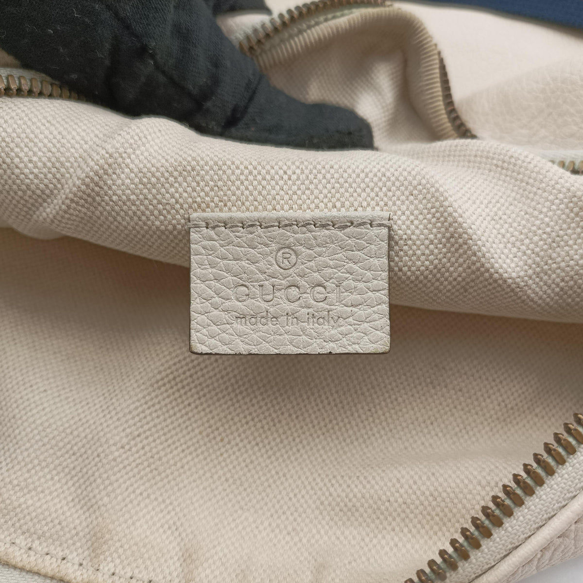 Pre-owned Gucci Print White Leather 530412 bum bag/waist bag | stylenewstar