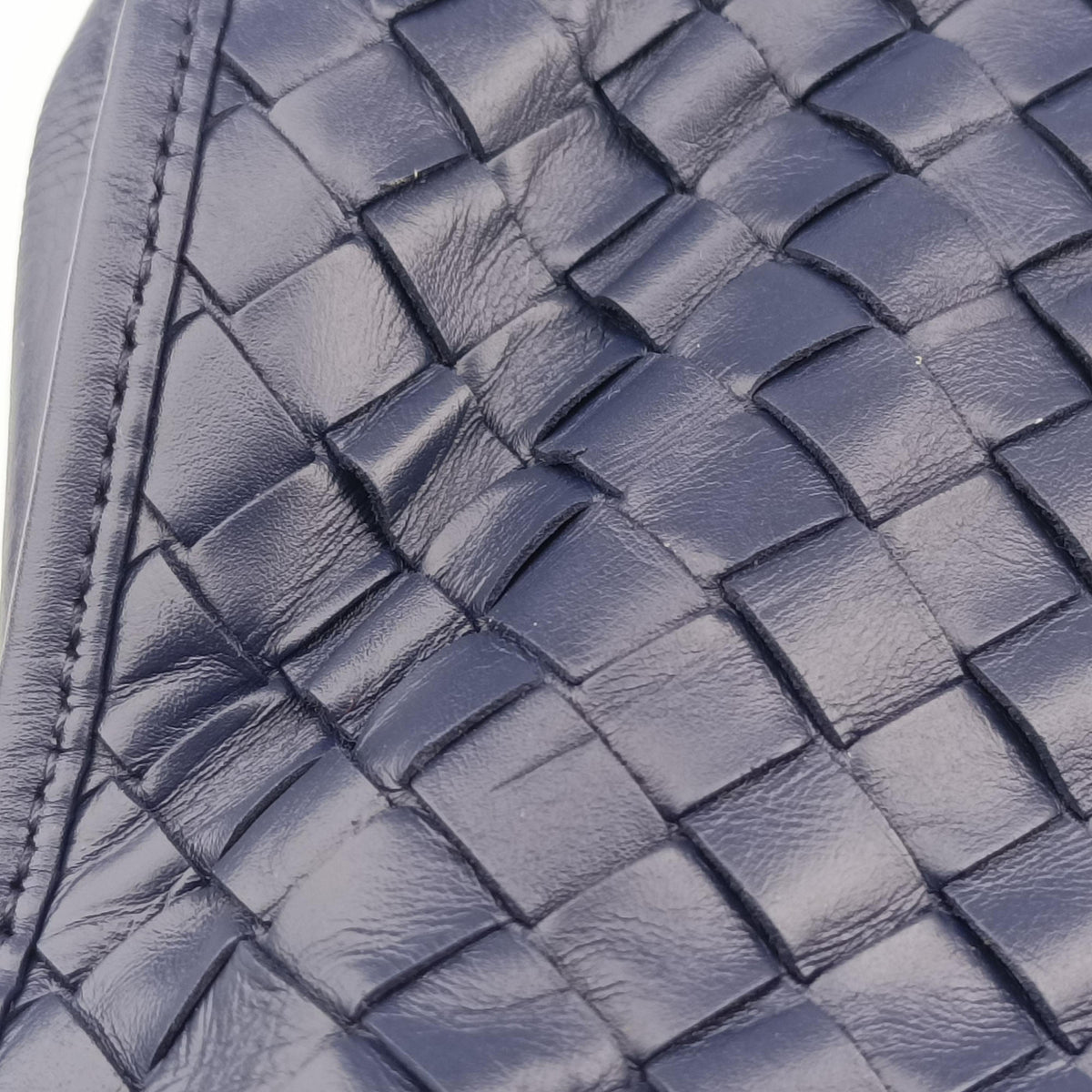 Pre-owned Bottega Veneta Intrecciato Purple lambskin  handbag | stylenewstar