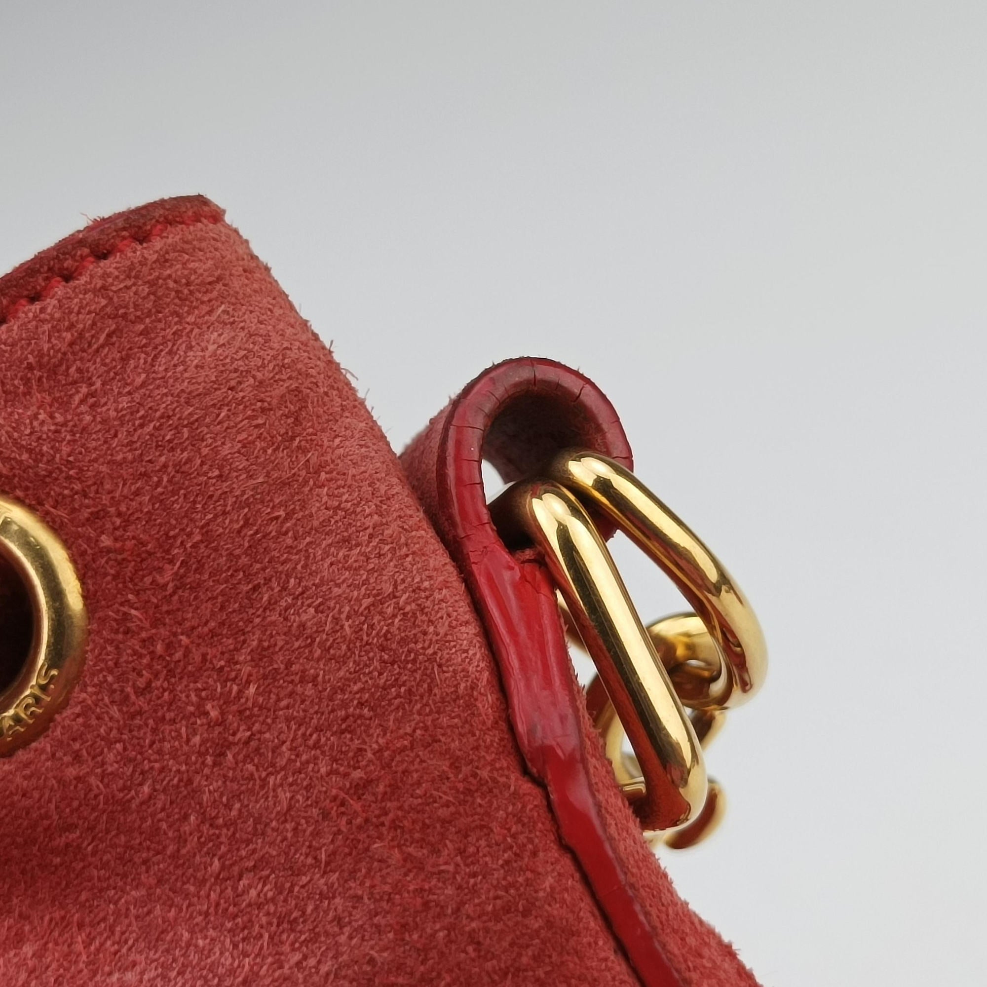 Secondhand Yves Saint Laurent Fringe Red suede 372453 shoulderbag | stylenewstar