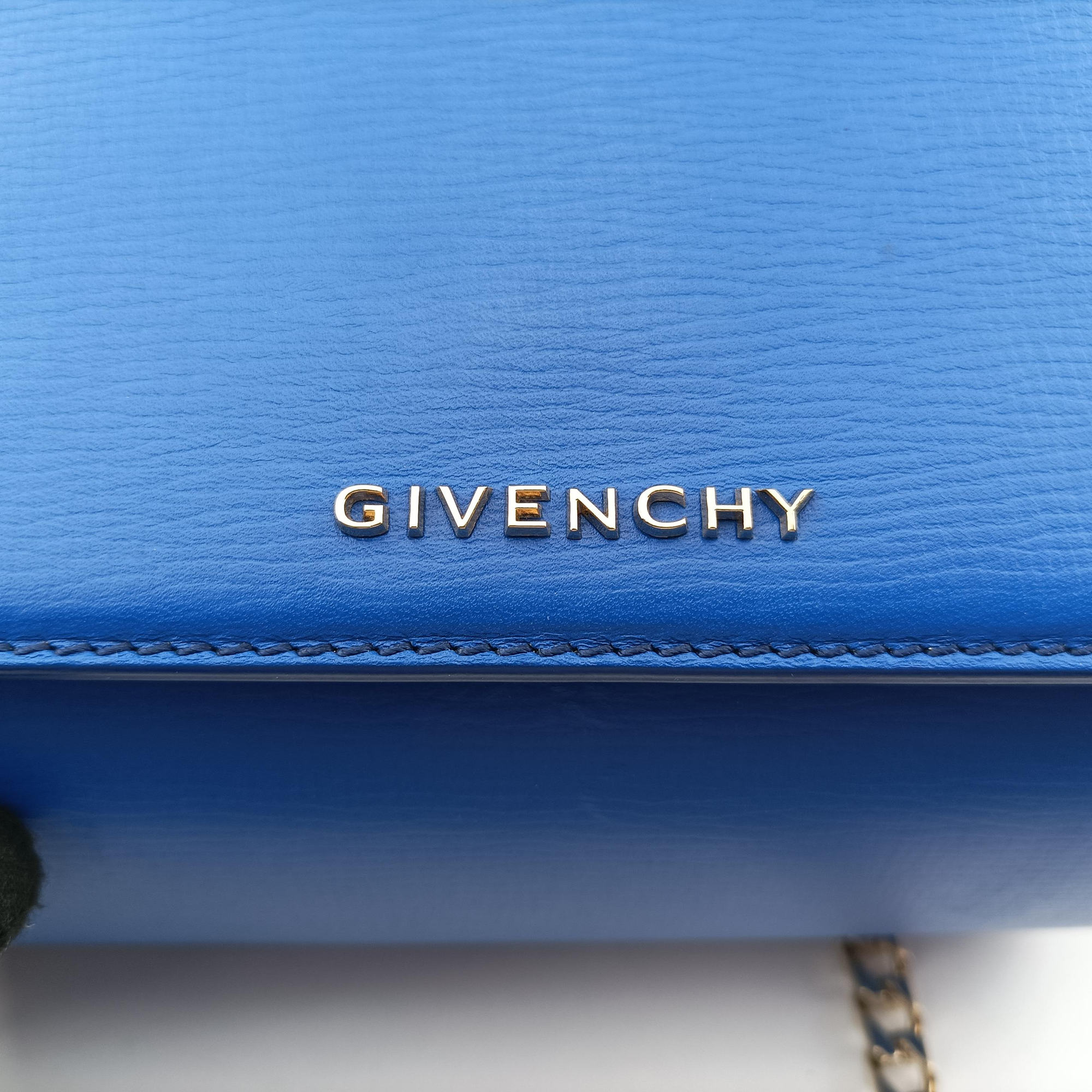 Pre-owned Givenchy Pandora Box Blue Leather  shoulderbag | stylenewstar