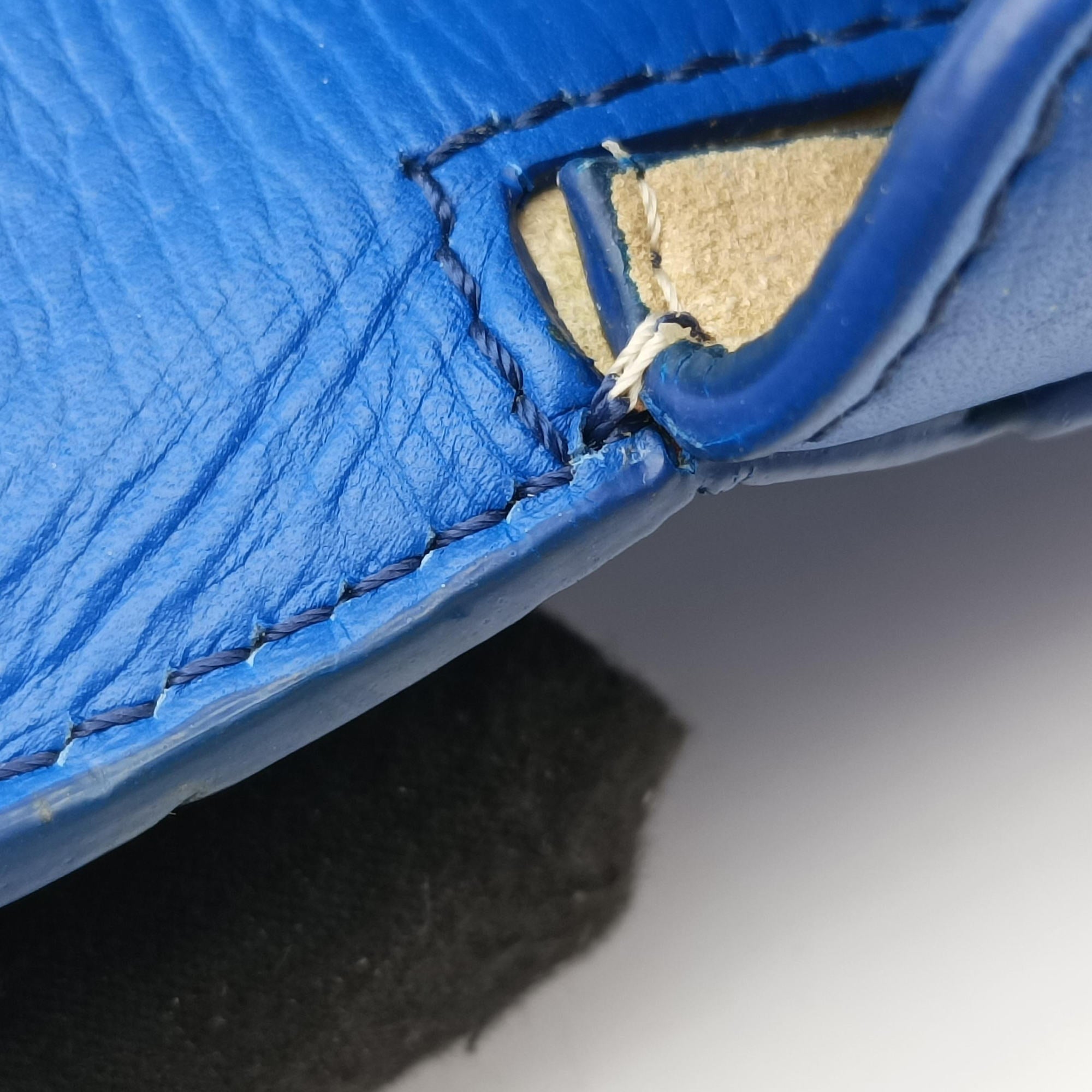Pre-owned Givenchy Pandora Box Blue Leather  shoulderbag | stylenewstar