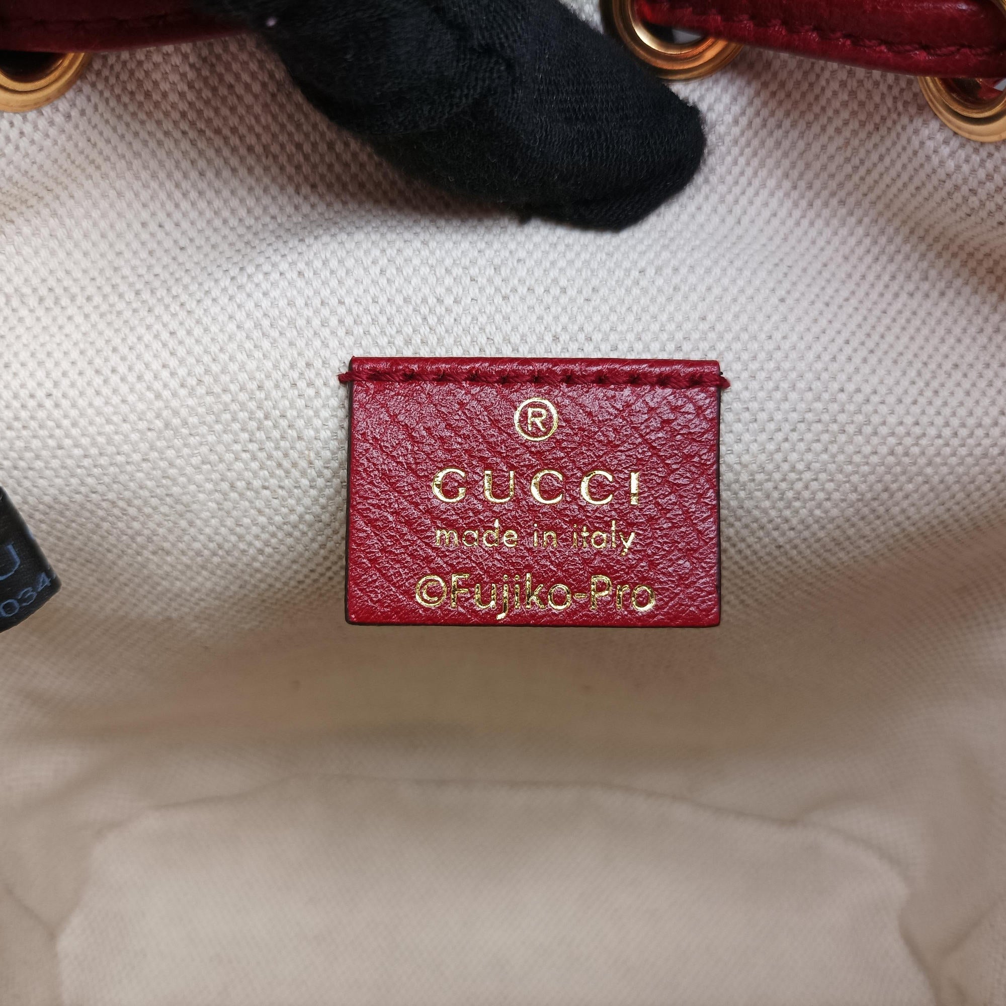 Vintage Gucci Doraemon collaboration Beige×Bordeaux×Multicolor PVC coated canvas×leather 647801 shoulderbag | stylenewstar