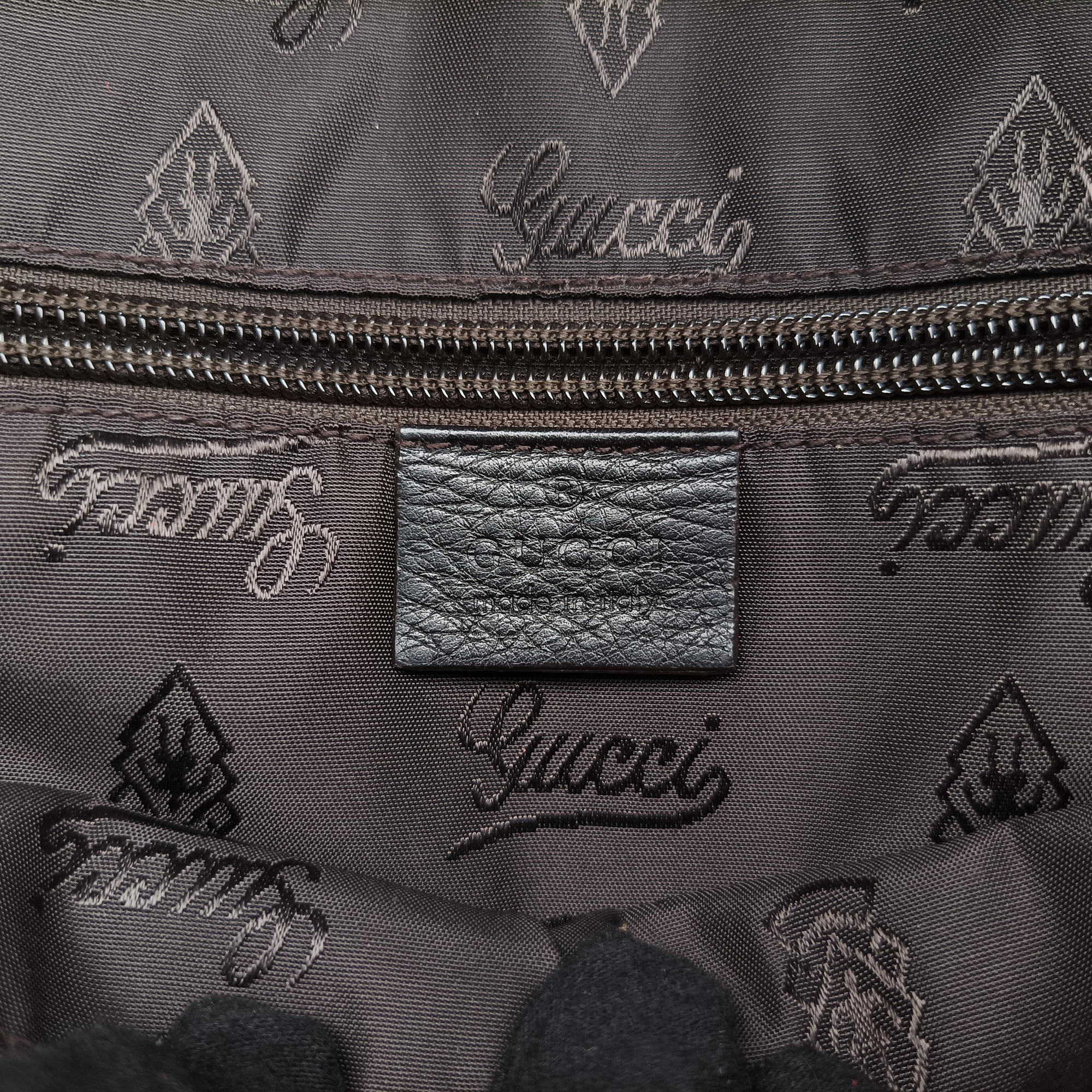 Vintage Gucci GG Imprime Messenger Black Leather 201448 shoulderbag | stylenewstar