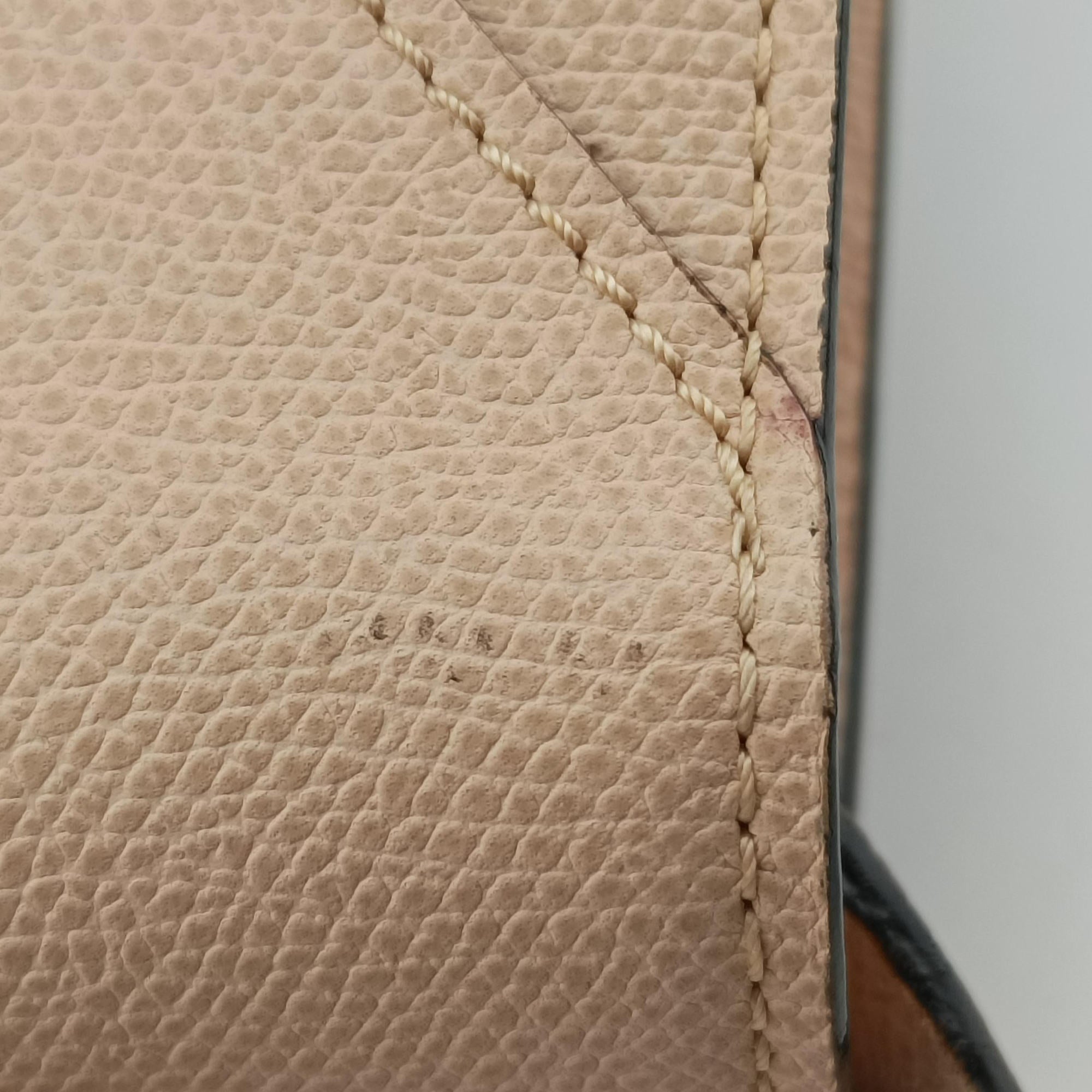 Pre-owned Valextra Iside Pink Calfskin  shoulderbag | stylenewstar