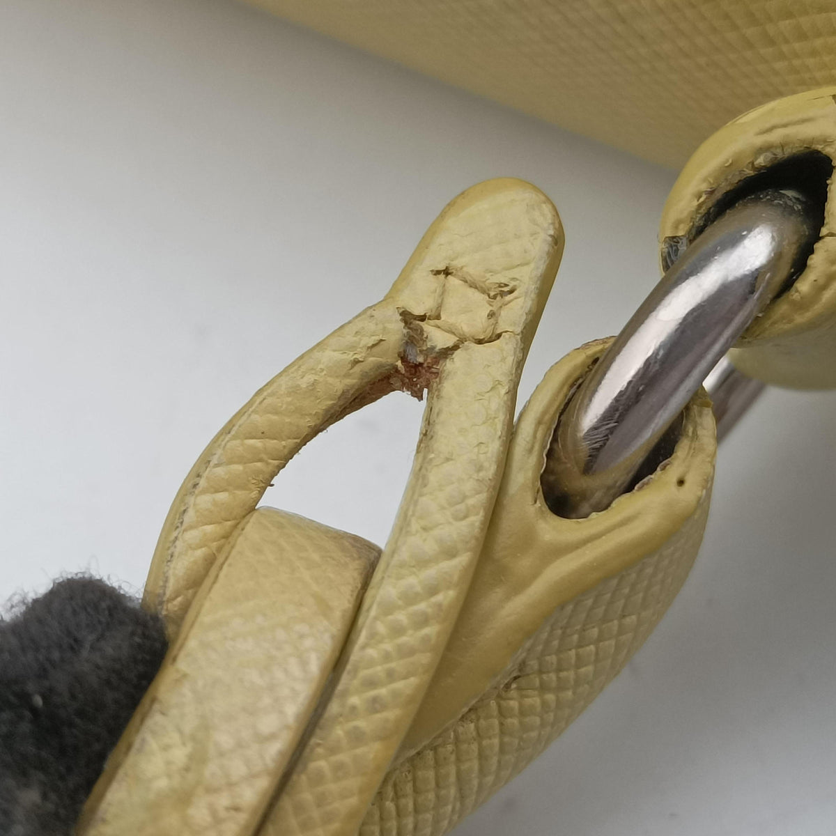 Pre-owned Prada Small Sound Flap Yellow SAFFIANO Leather BN2485 shoulderbag | stylenewstar