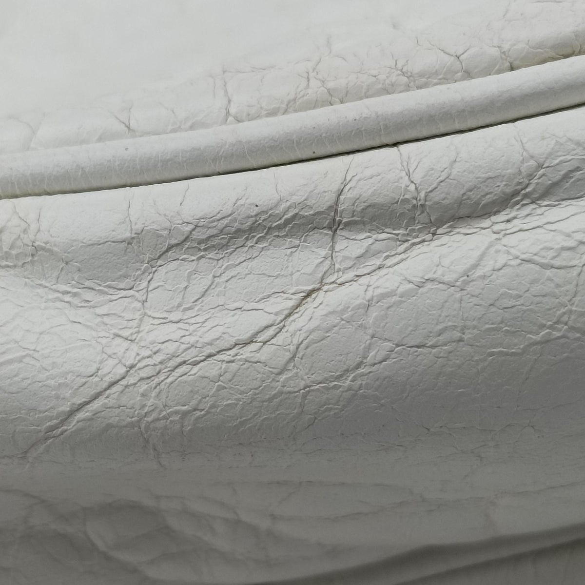 Pre-owned Balenciaga Le Cagole White lambskin  shoulderbag | stylenewstar