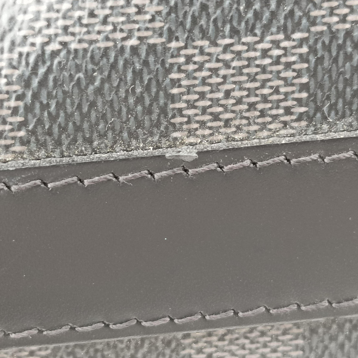 Secondhand Louis Vuitton Keepall Bandouliere 45 Monogram Eclipse Monogram Eclipse Canvas M40569 shoulderbag | stylenewstar